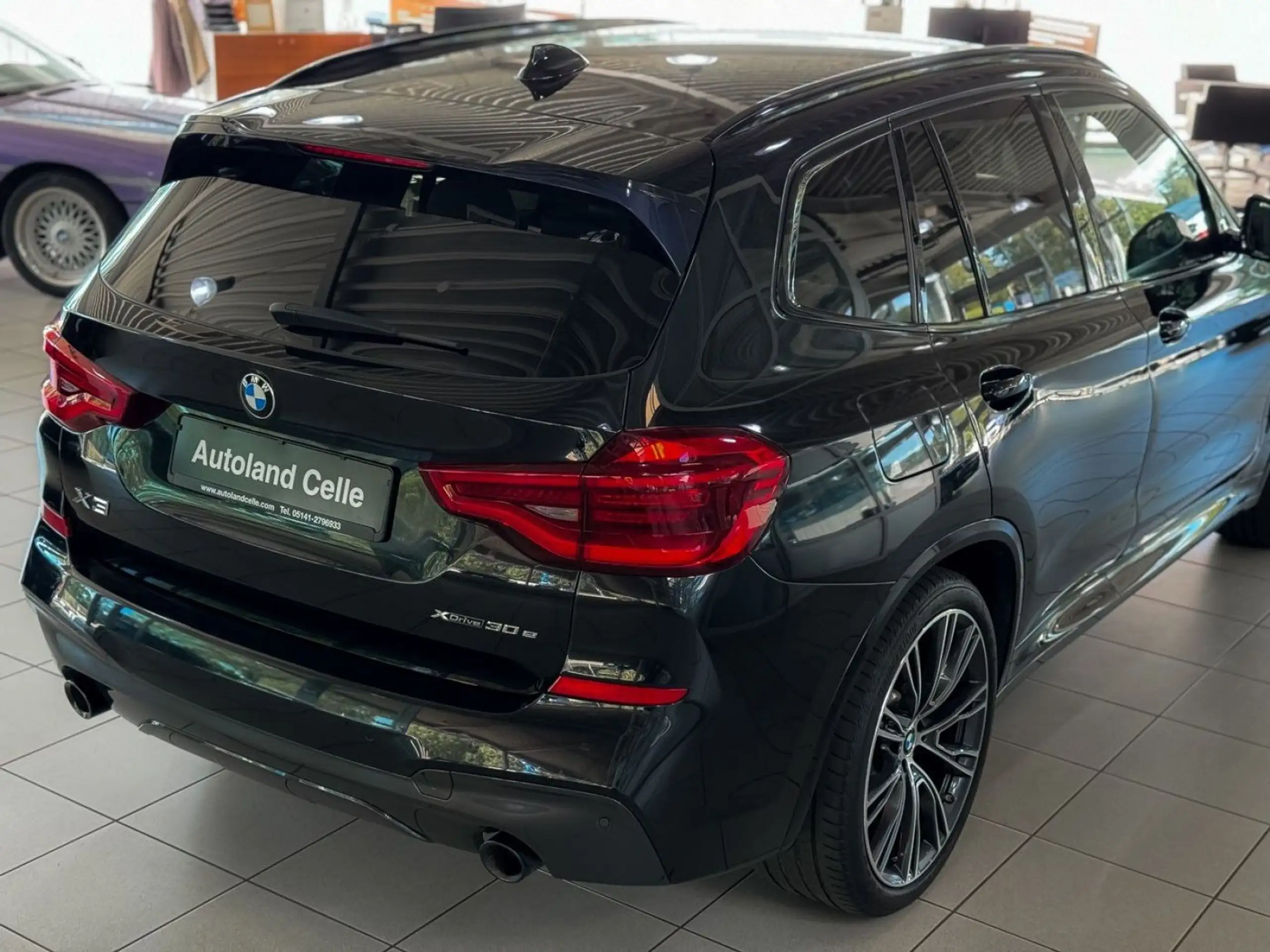 BMW - X3