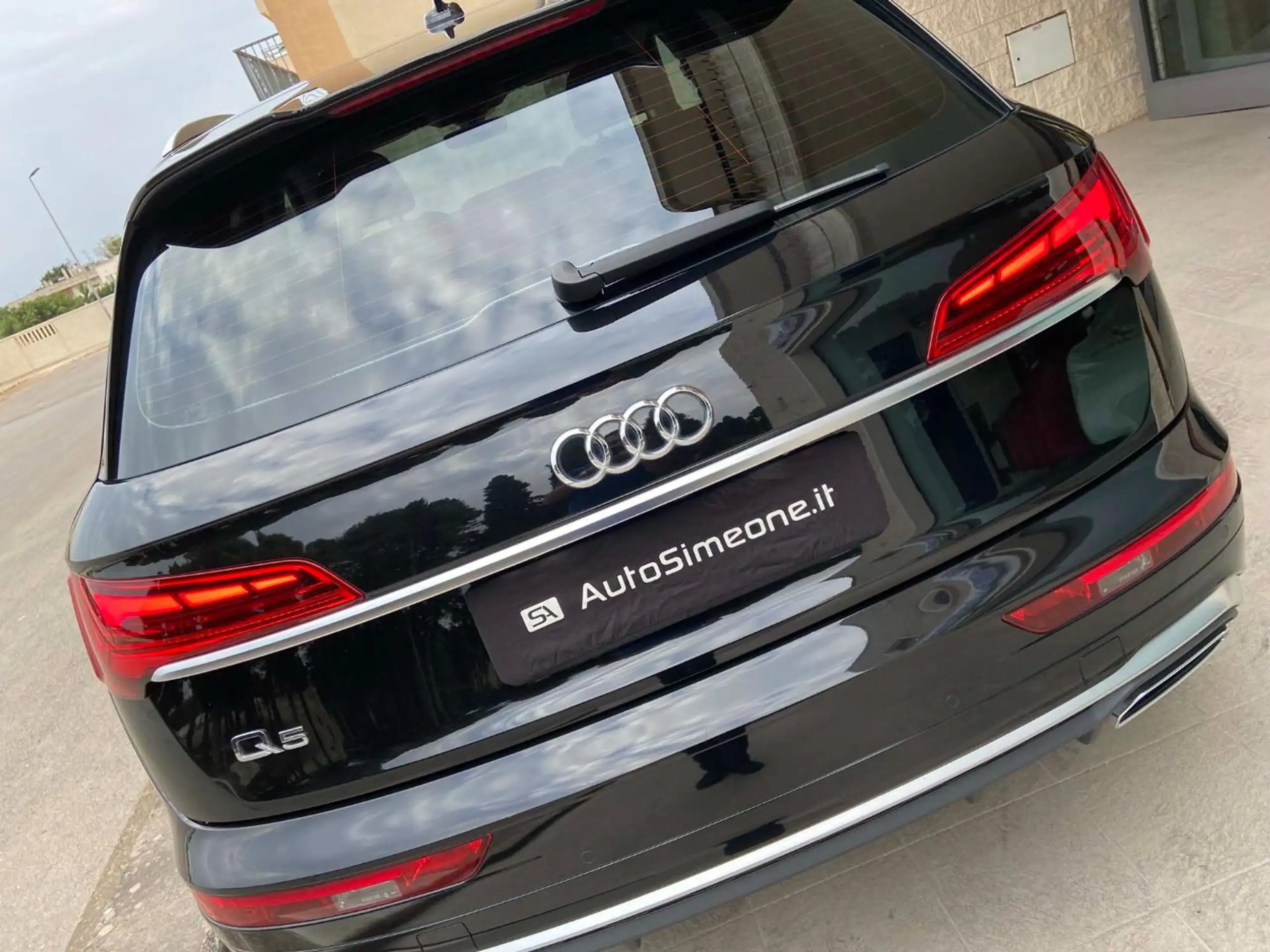 Audi - Q5