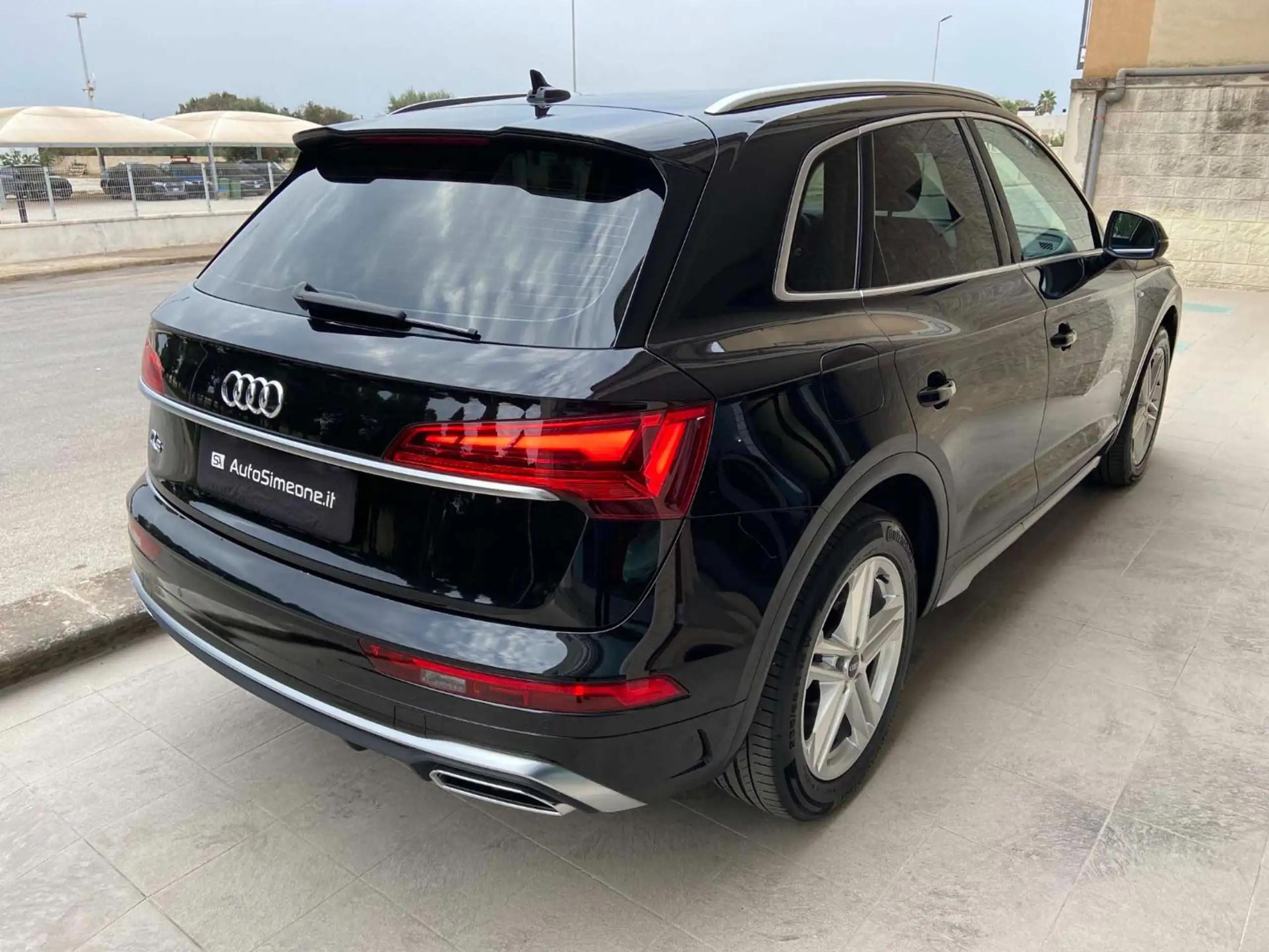 Audi - Q5