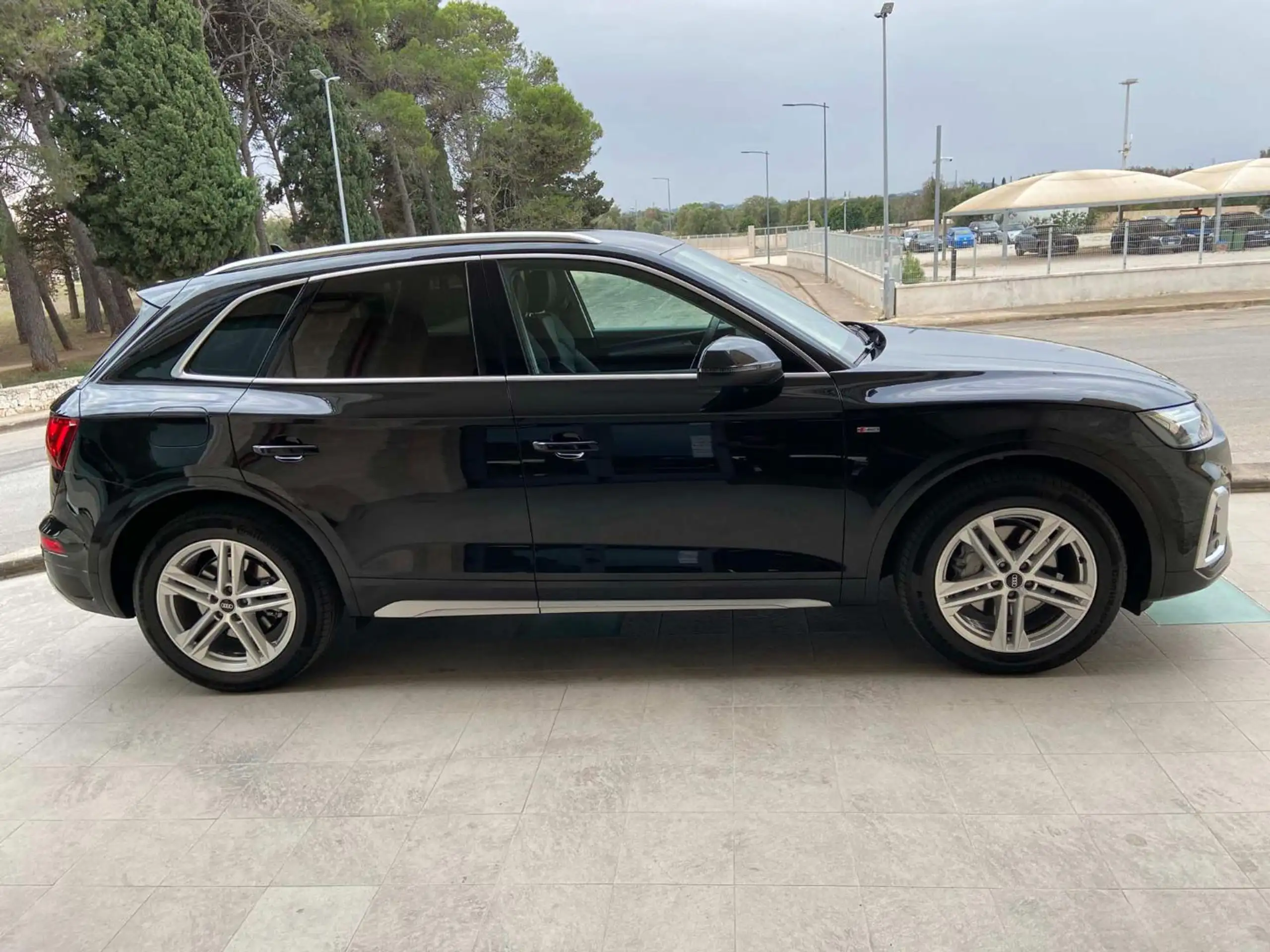 Audi - Q5