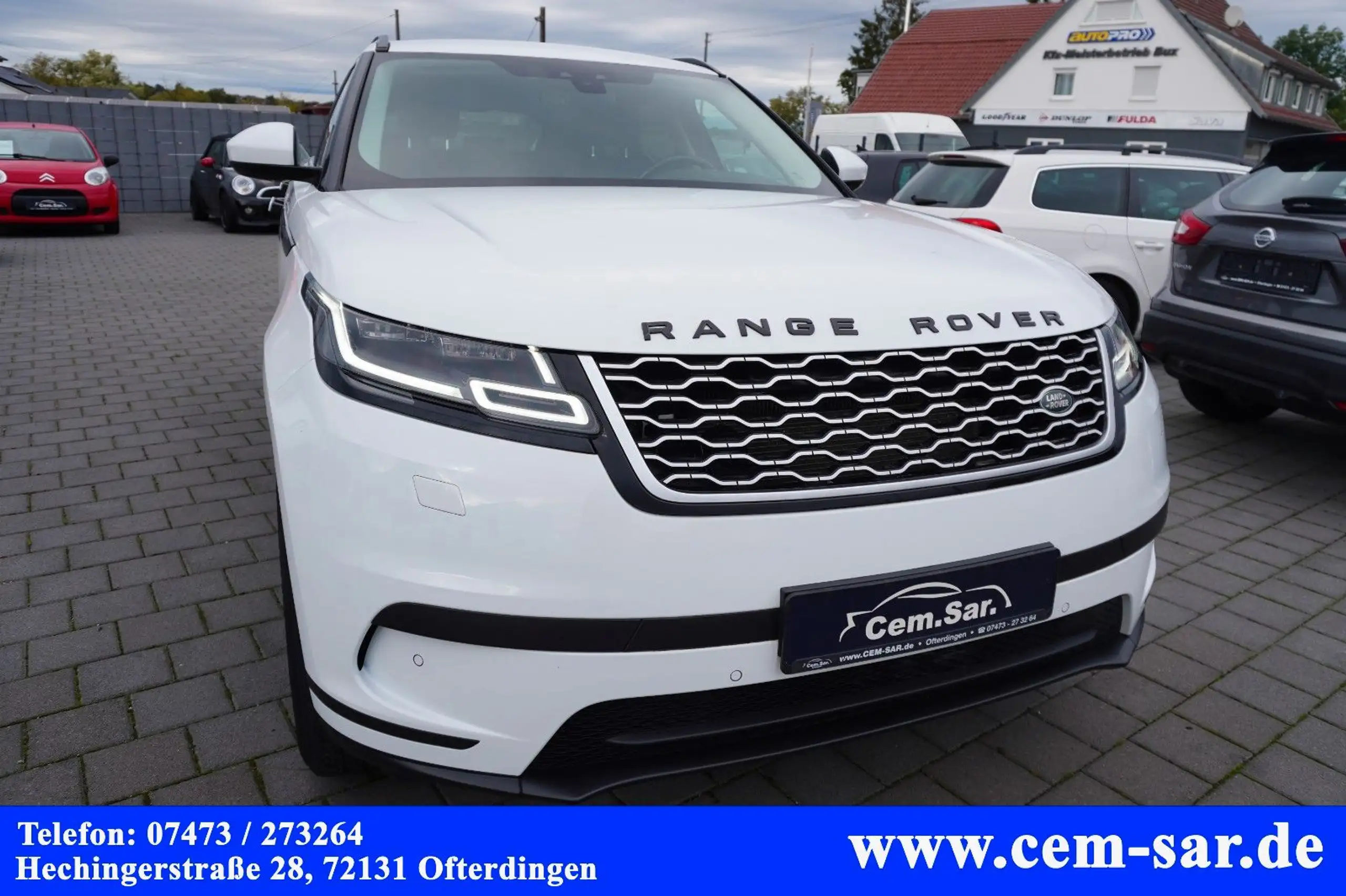 Land Rover - Range Rover Velar