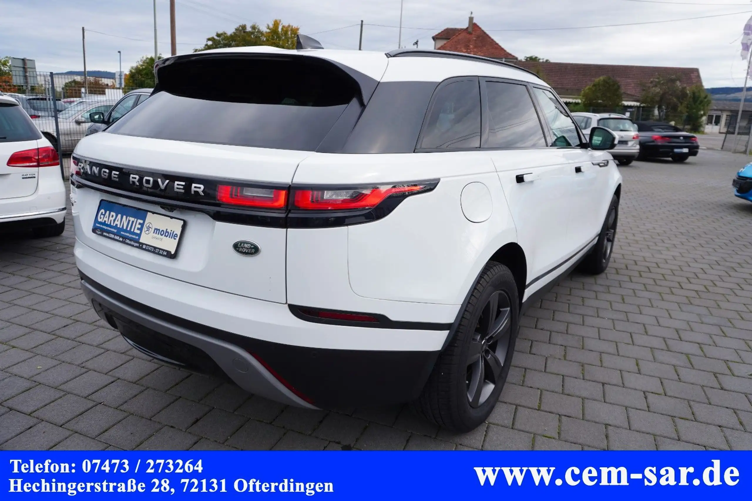 Land Rover - Range Rover Velar