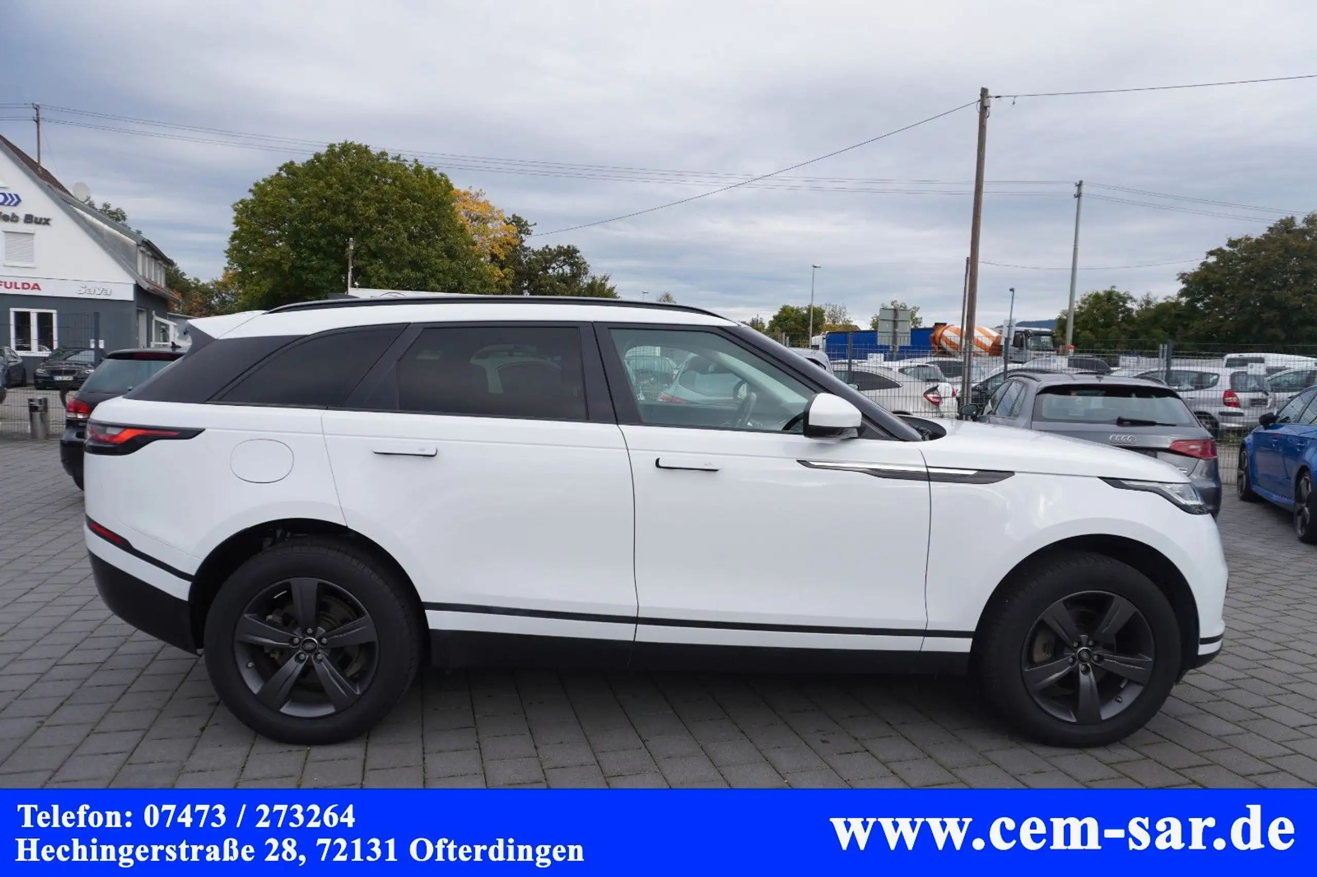 Land Rover - Range Rover Velar