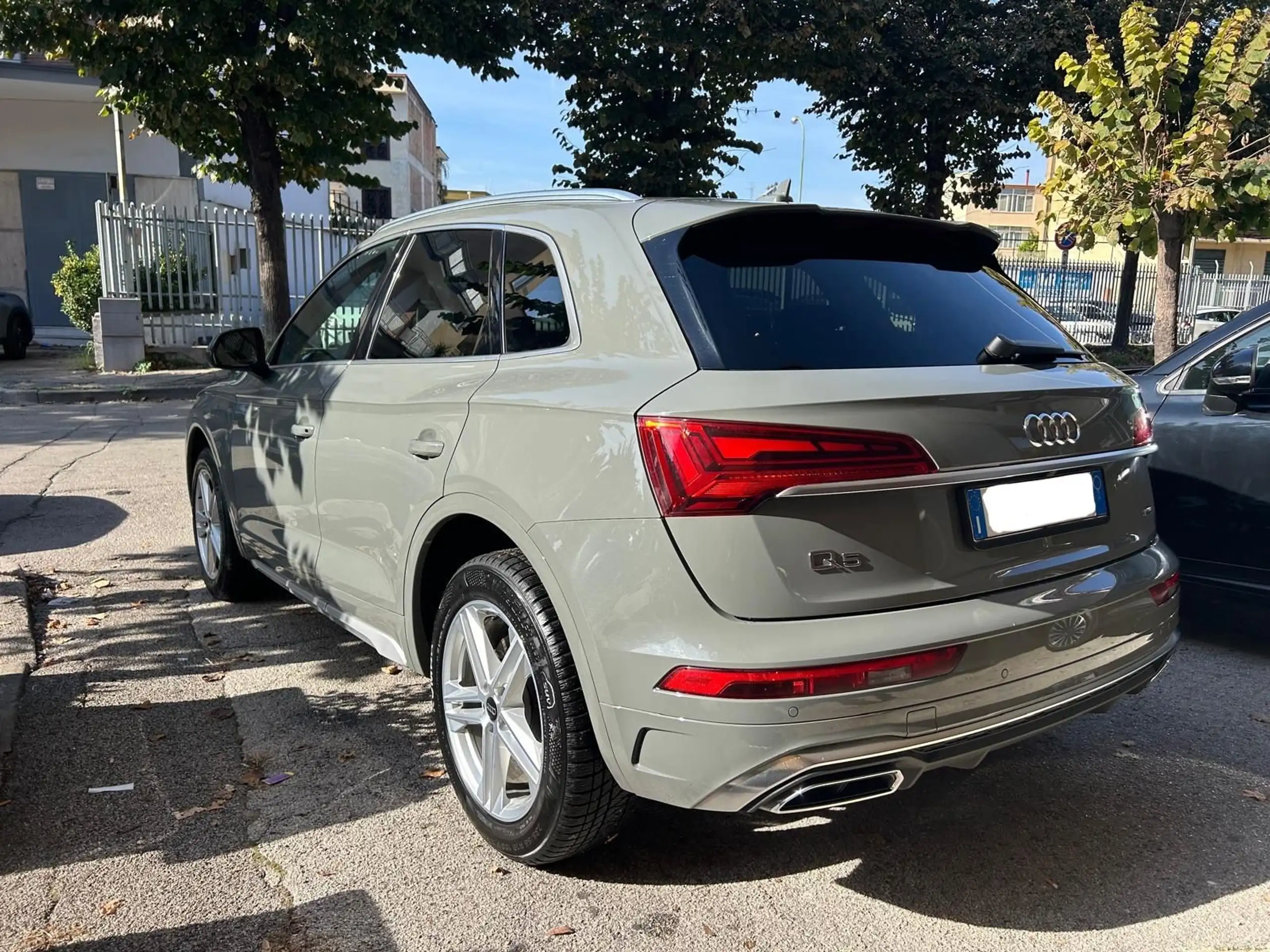 Audi - Q5