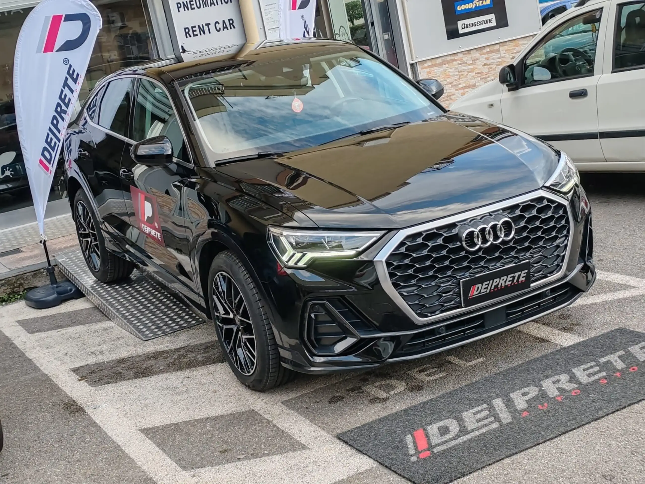 Audi - Q3