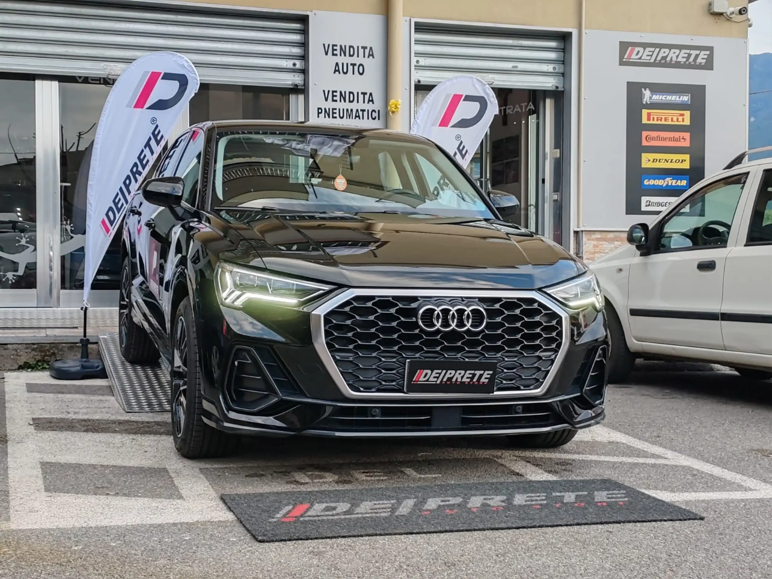 Audi - Q3