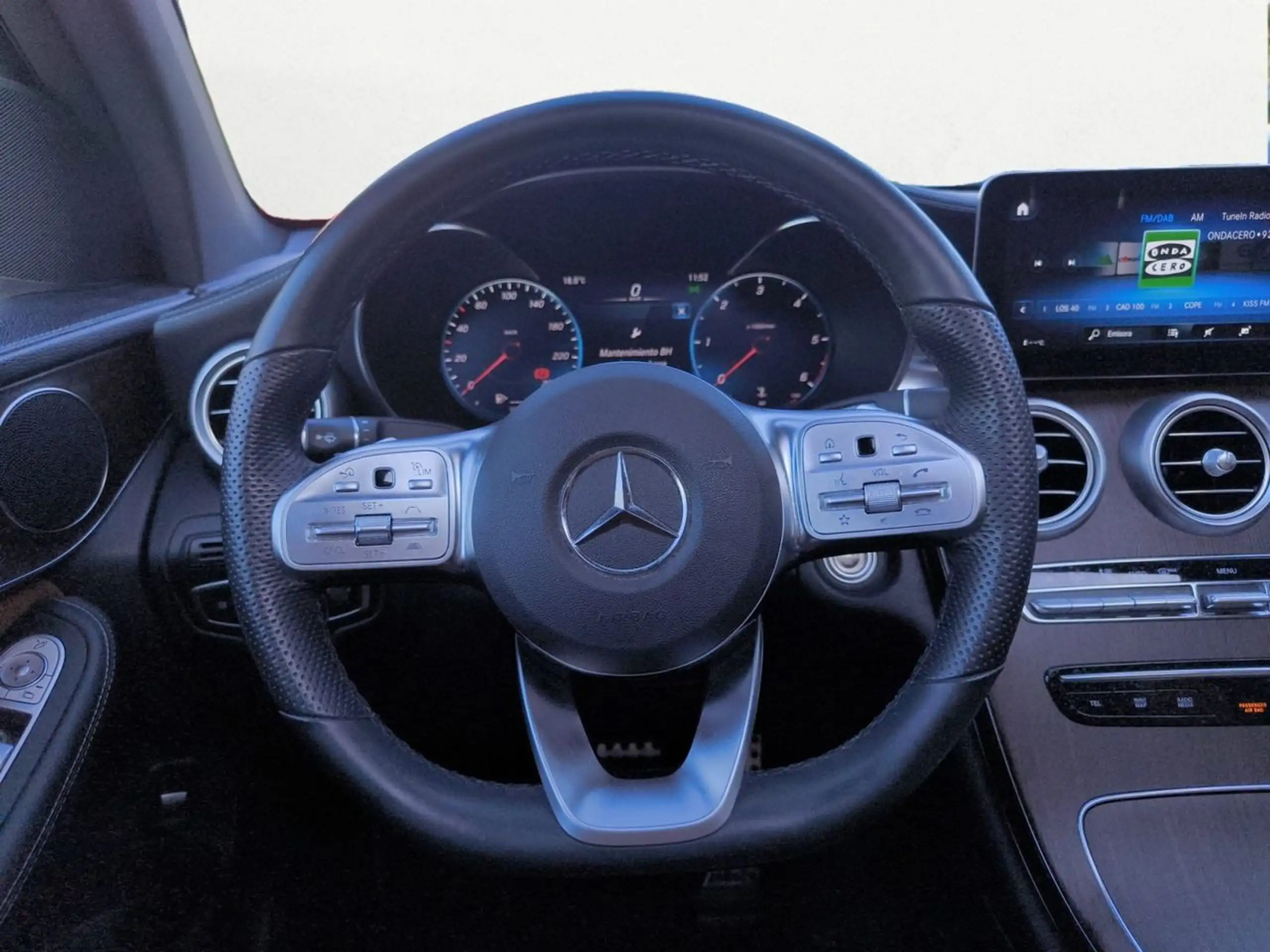 Mercedes-Benz - GLC 300