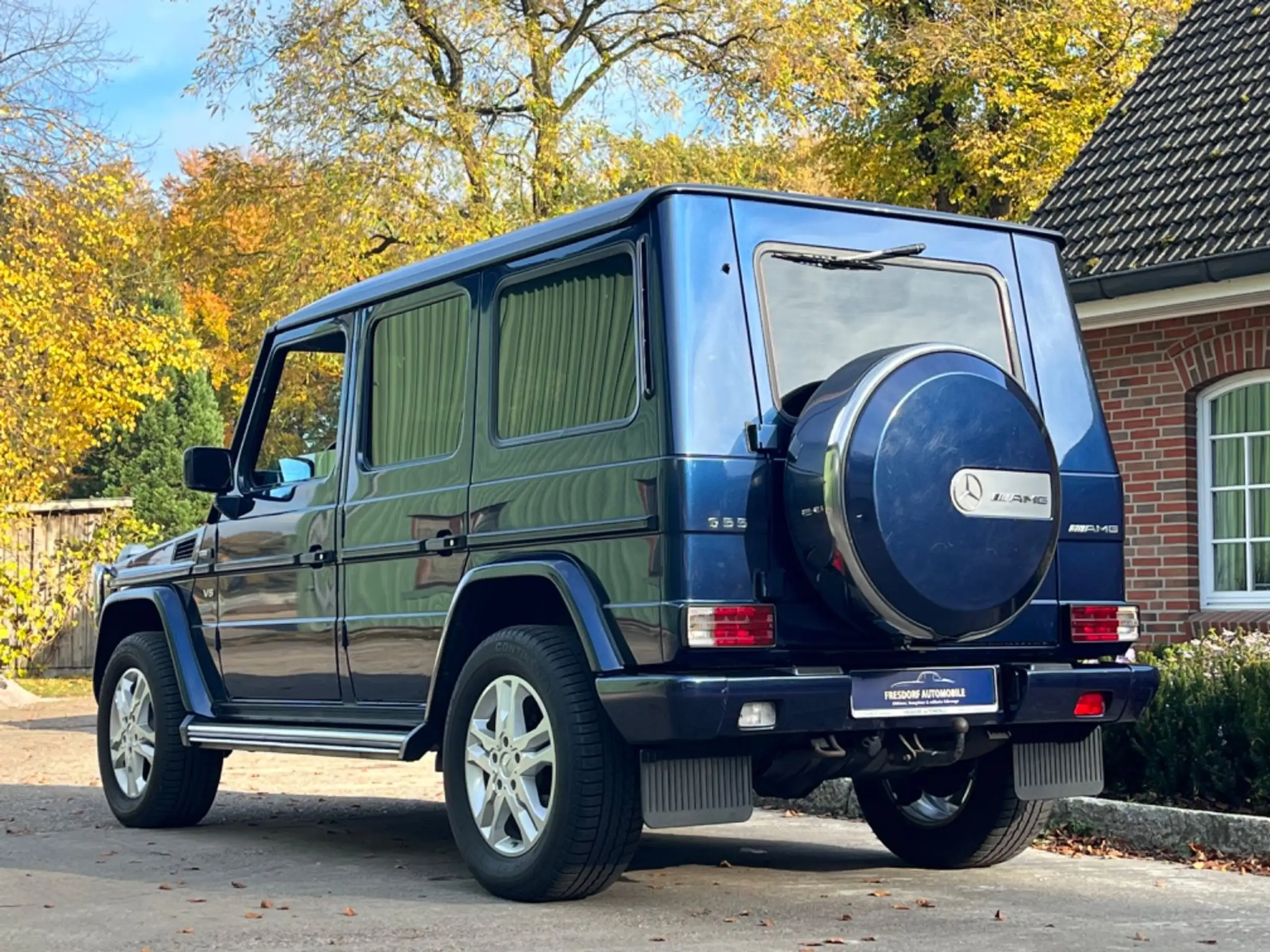 Mercedes-Benz - G 500