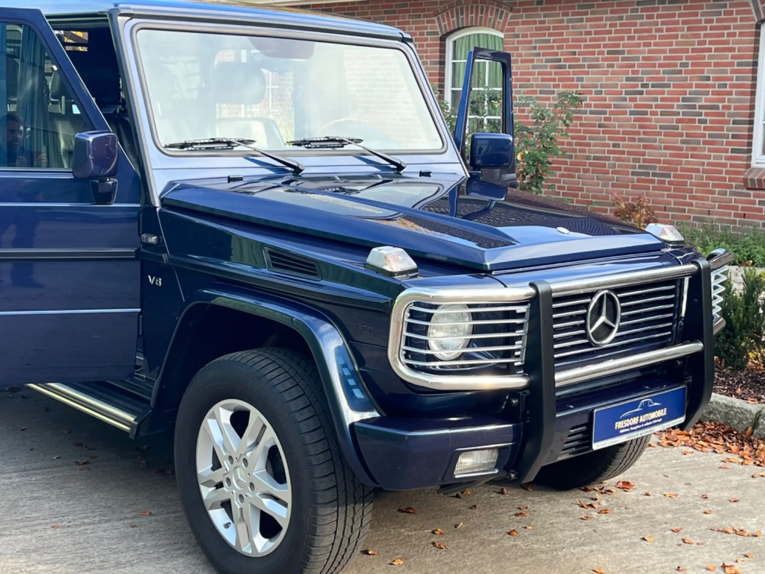 Mercedes-Benz - G 500