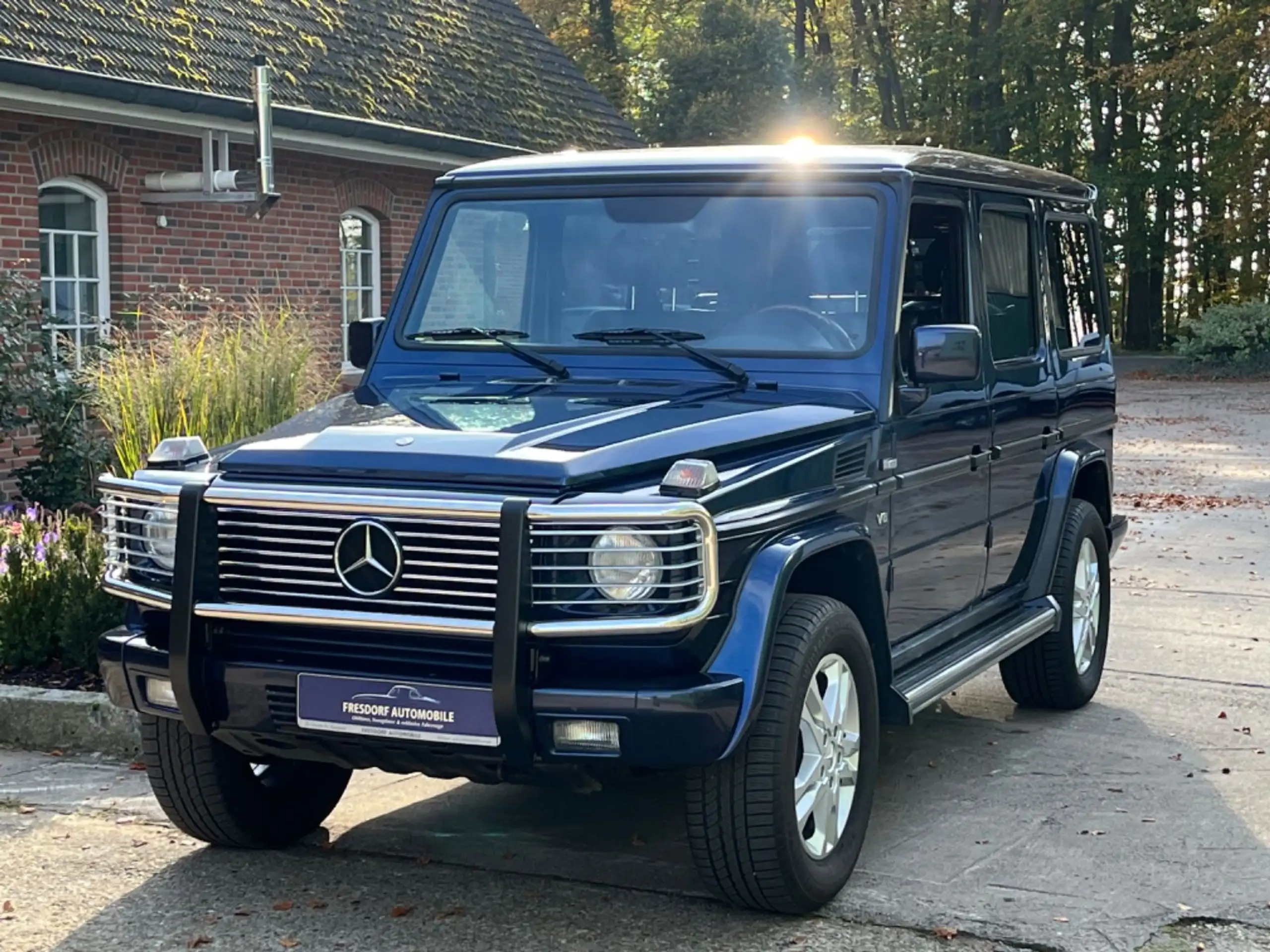 Mercedes-Benz - G 500