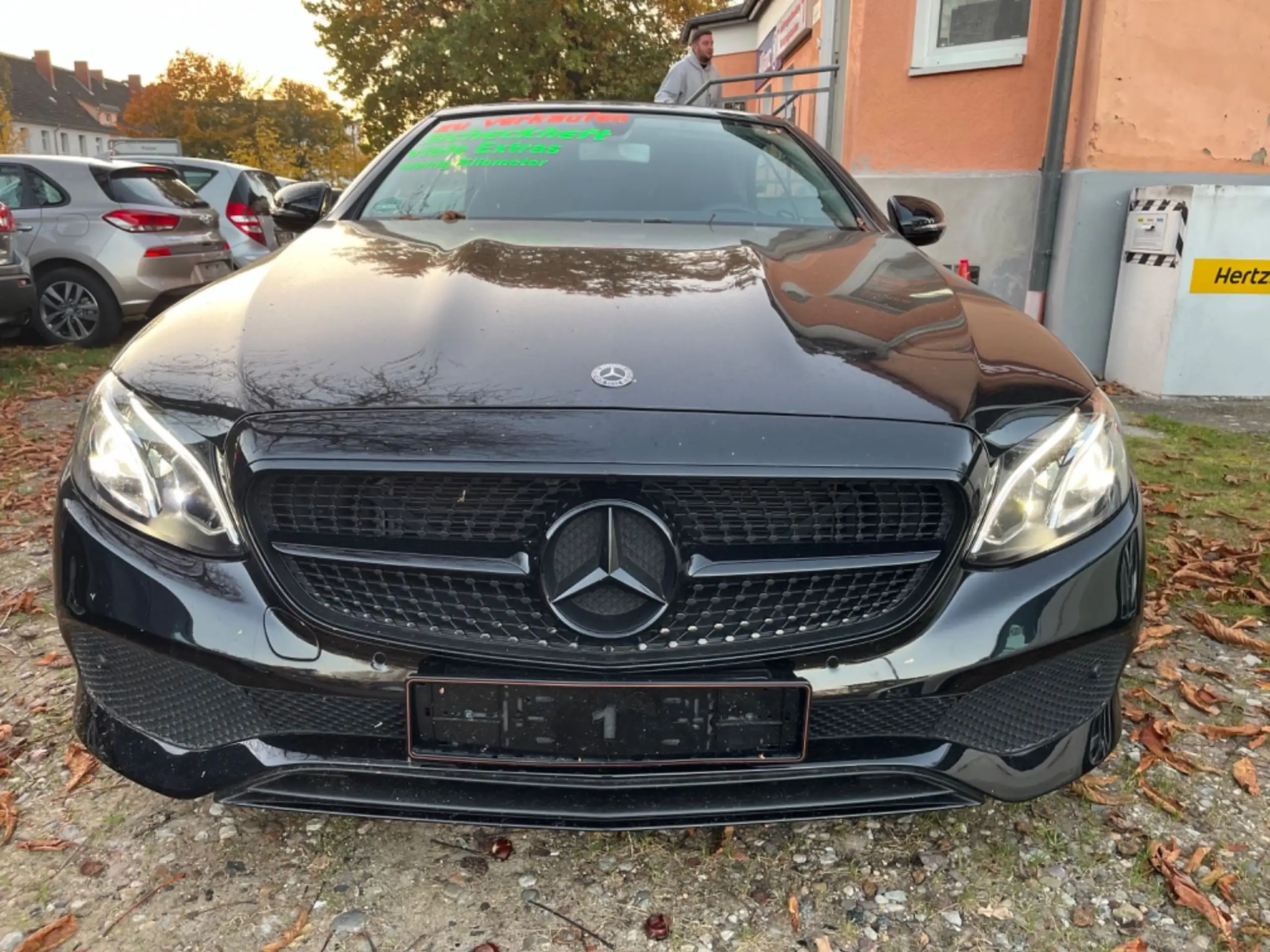 Mercedes-Benz - E 200