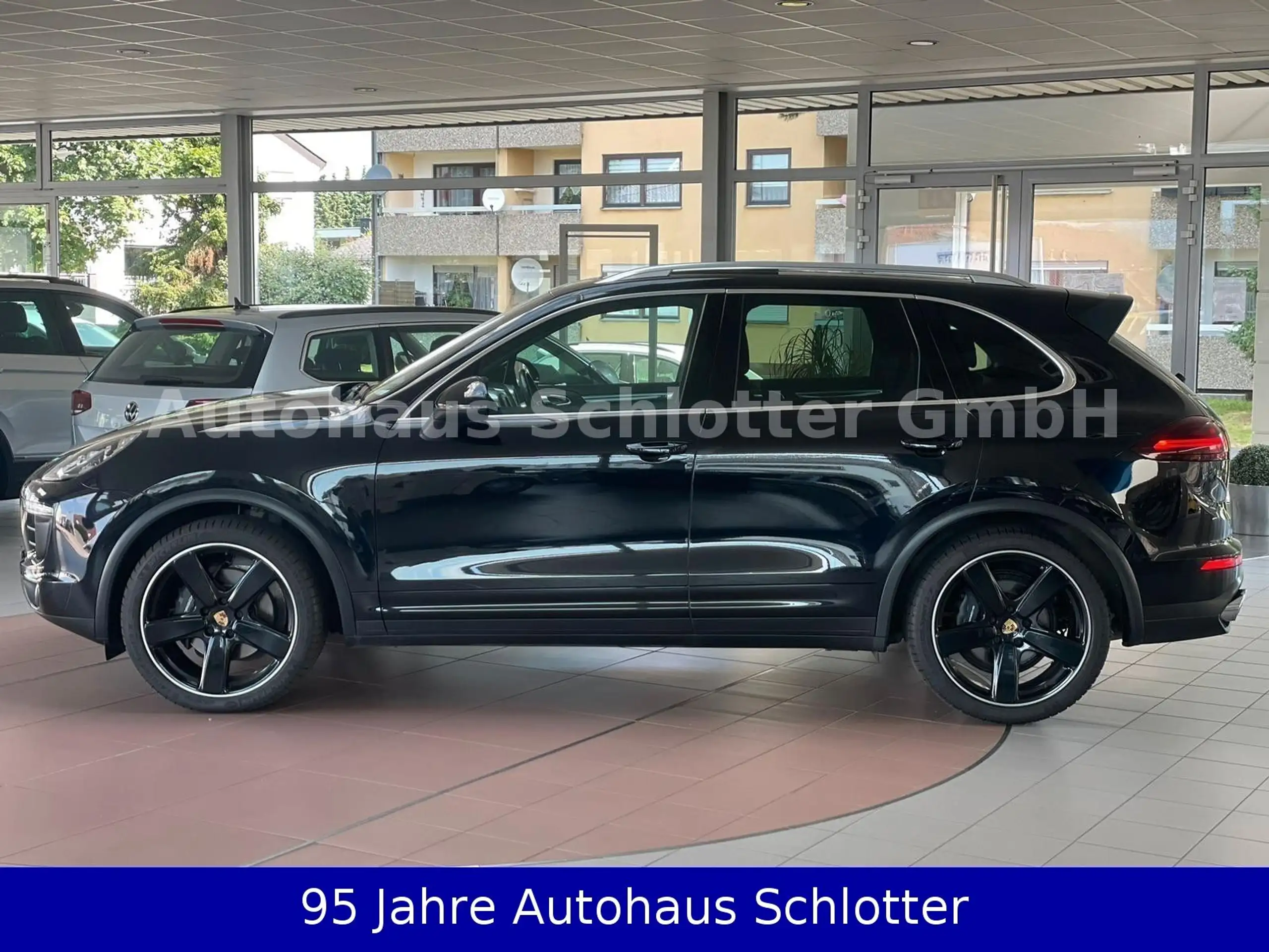 Porsche - Cayenne