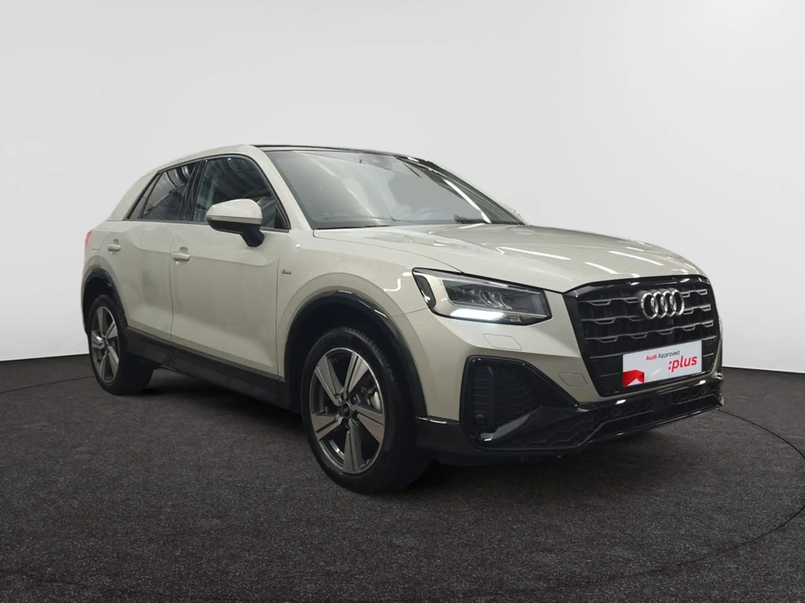 Audi - Q2