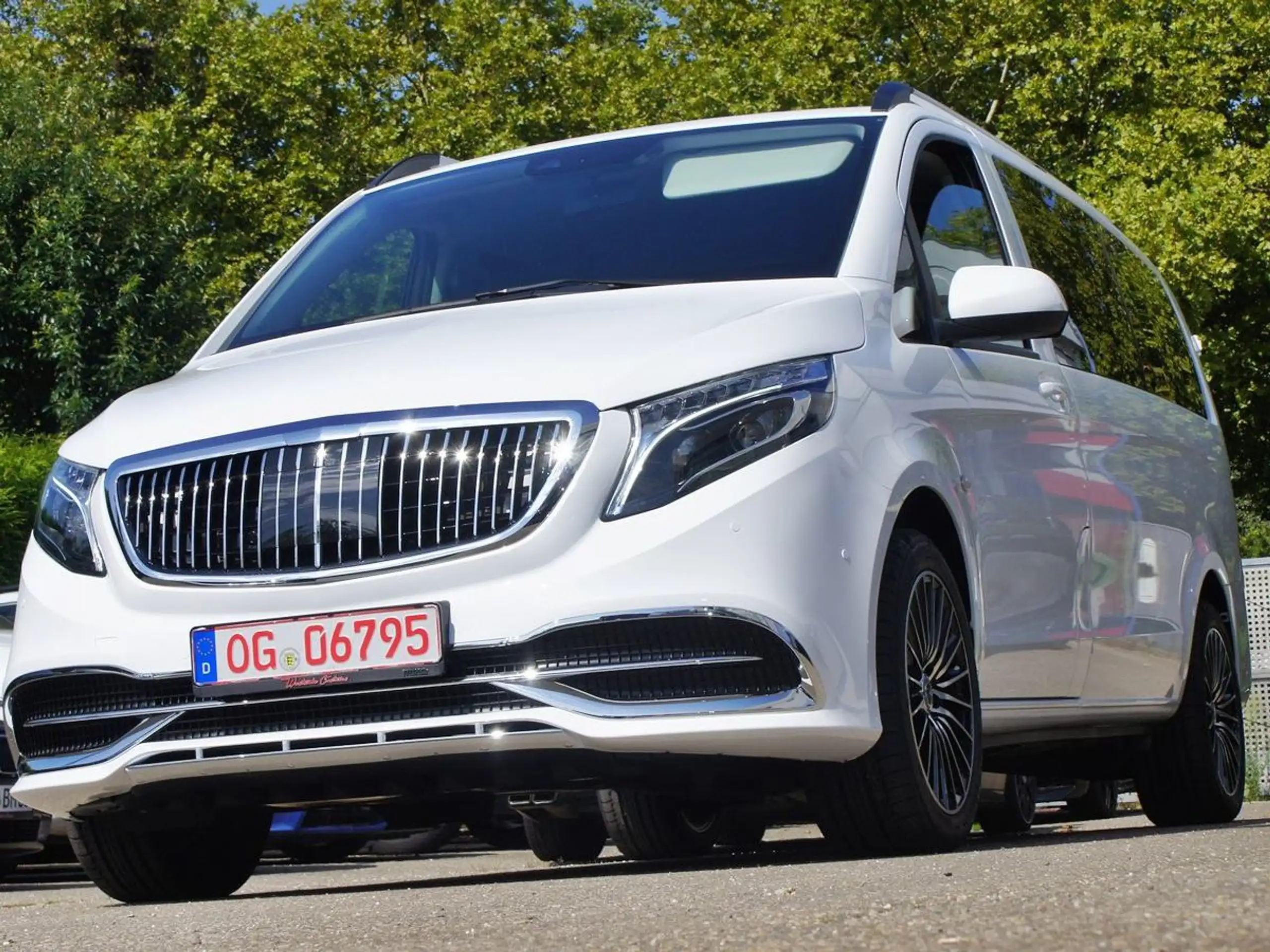 Mercedes-Benz - Vito