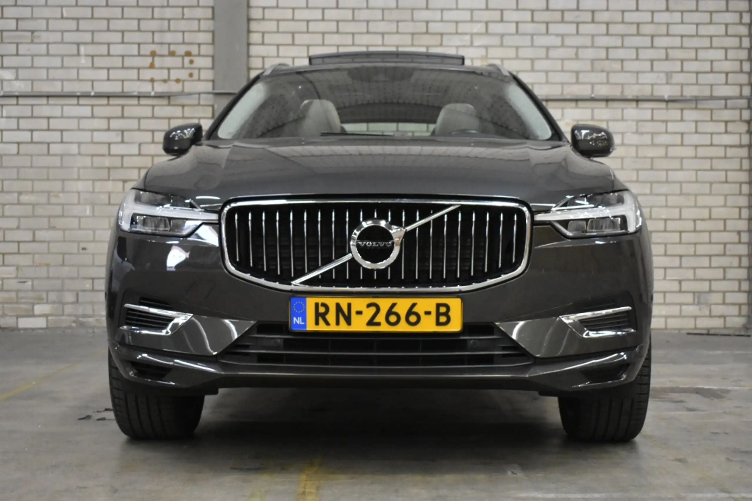 Volvo - XC60