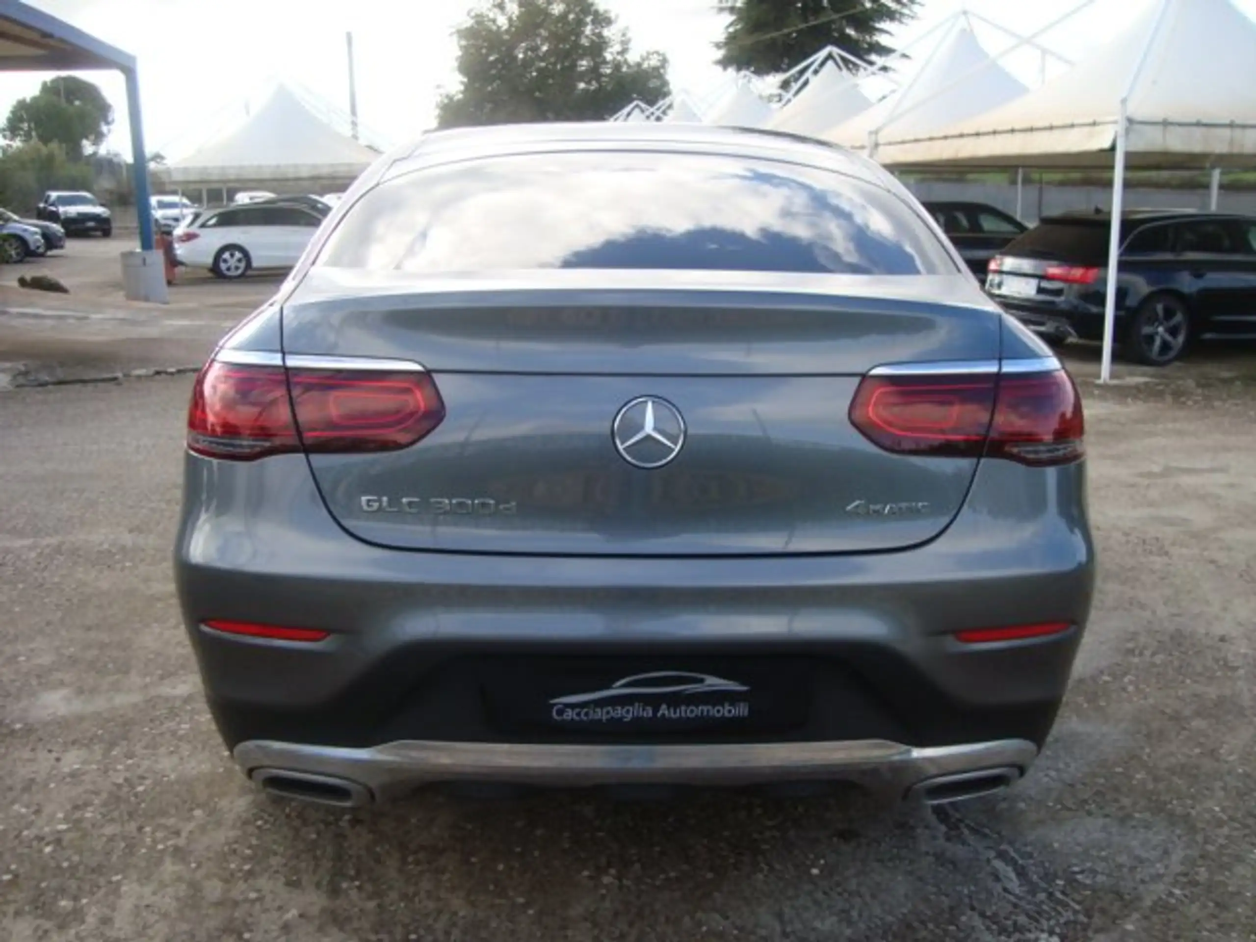 Mercedes-Benz - GLC 300