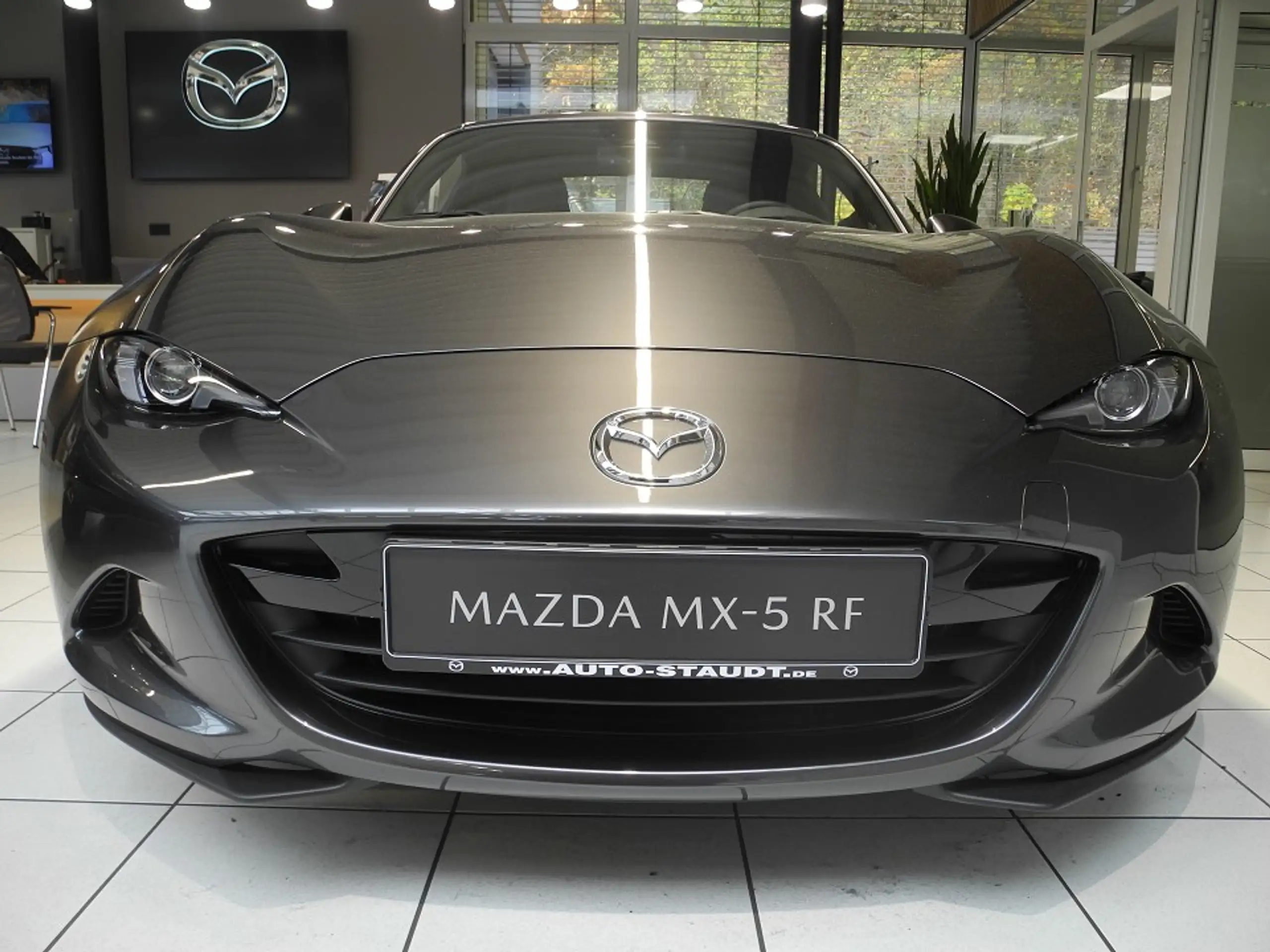 Mazda - MX-5