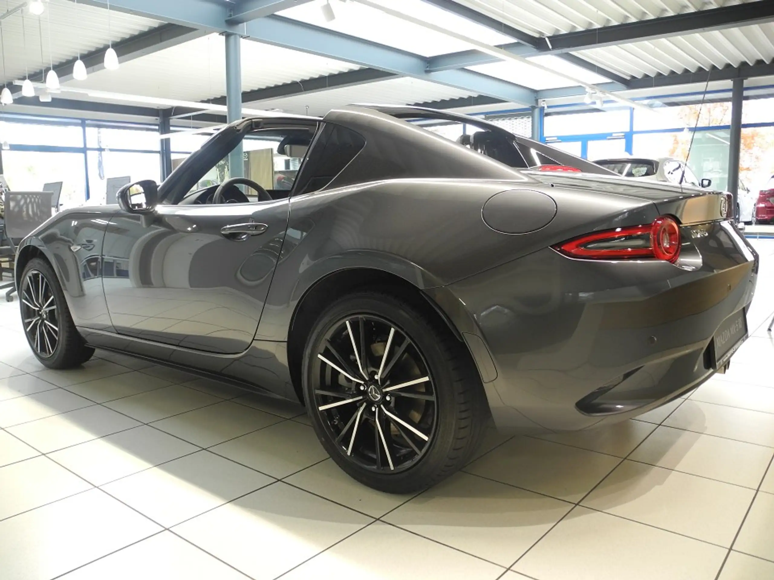 Mazda - MX-5