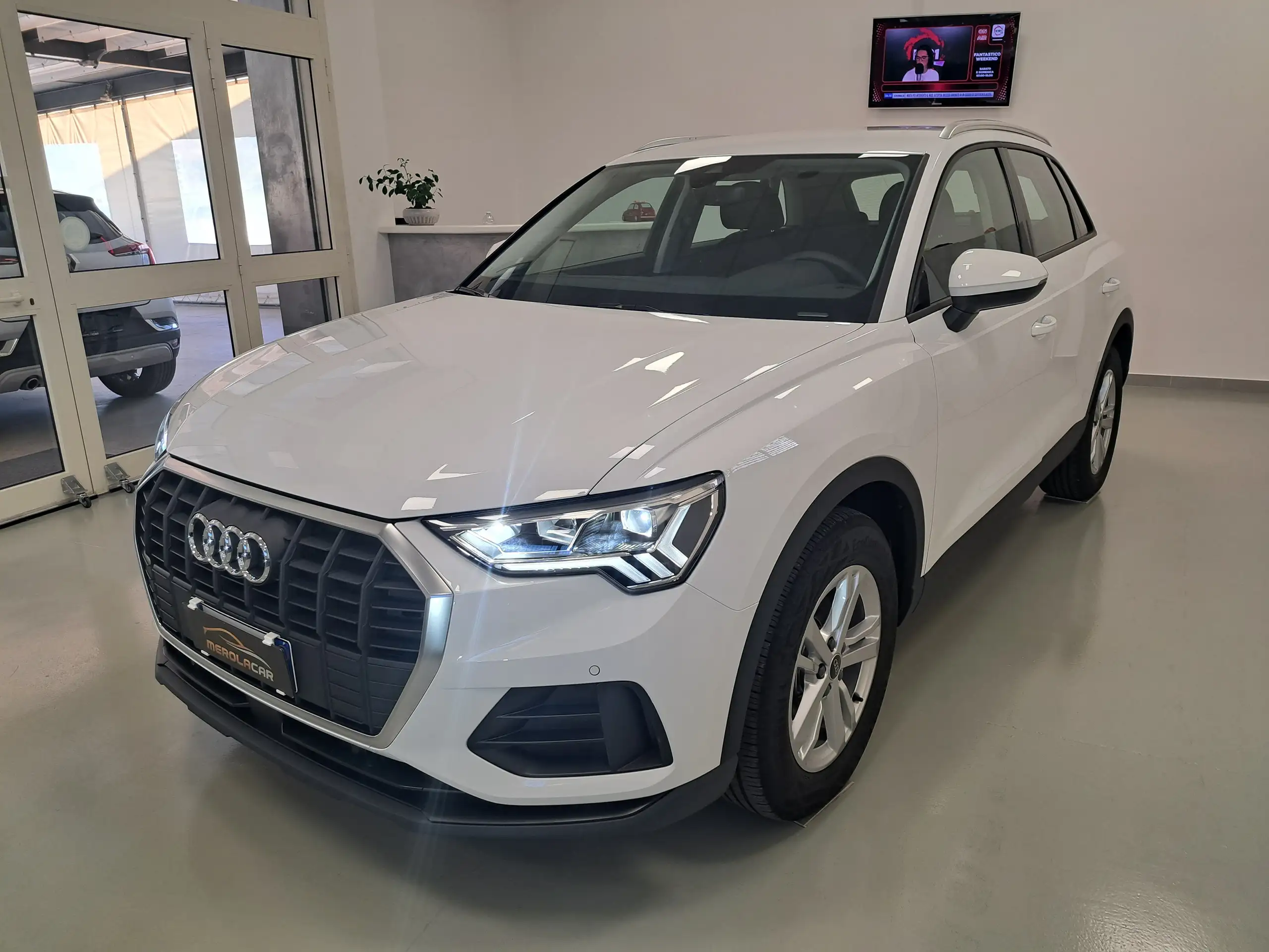 Audi - Q3