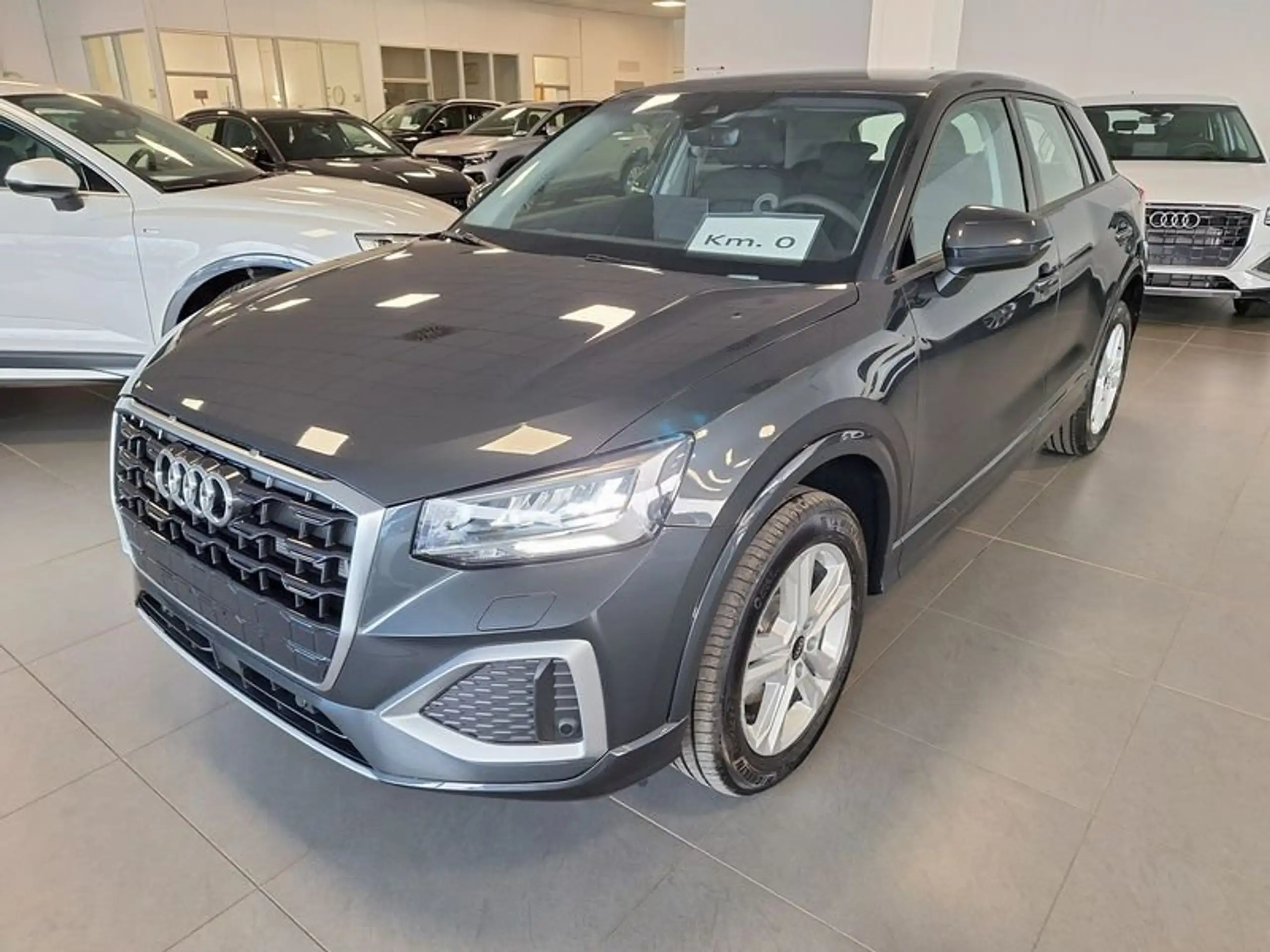 Audi - Q2