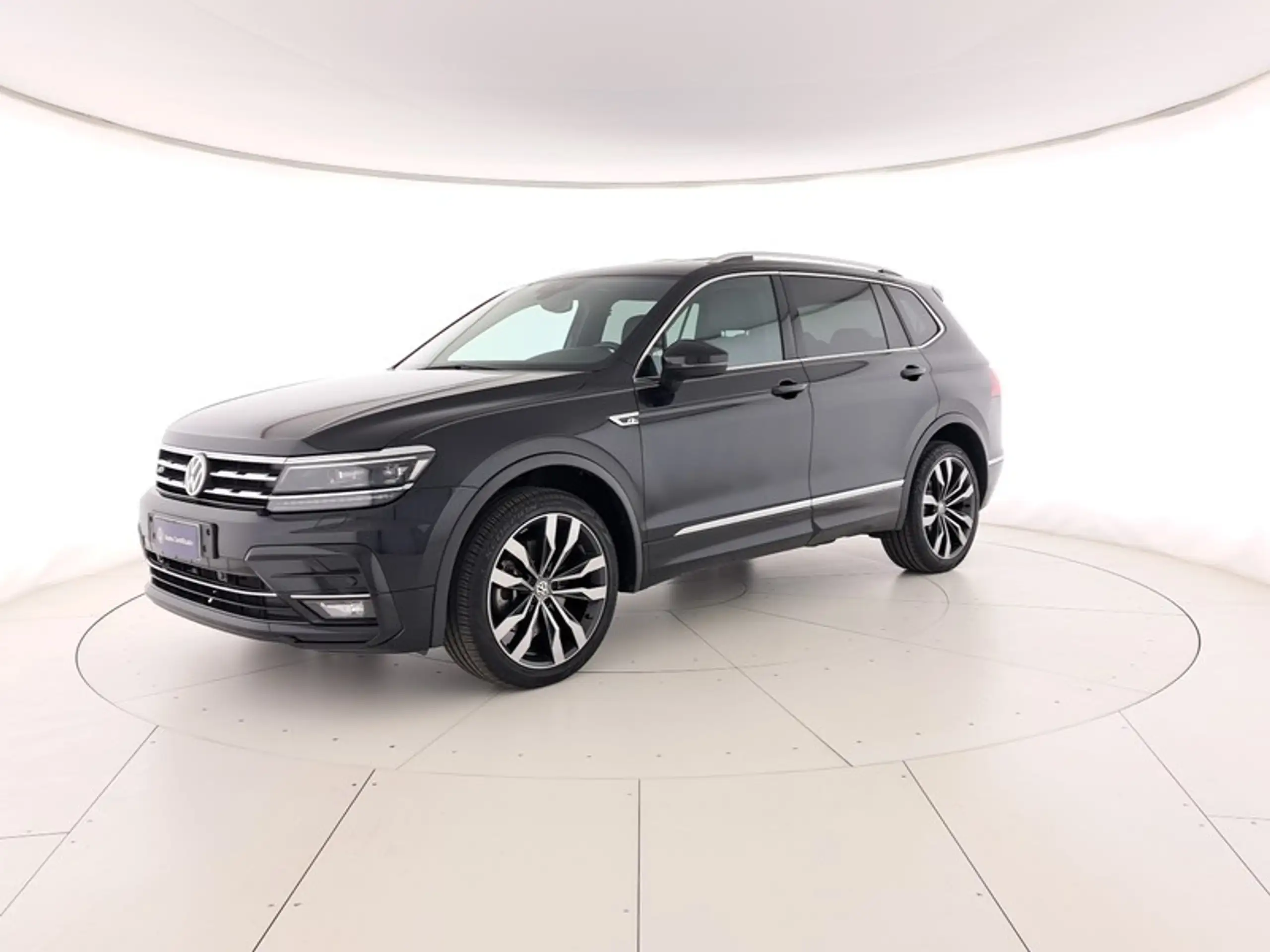 Volkswagen - Tiguan Allspace