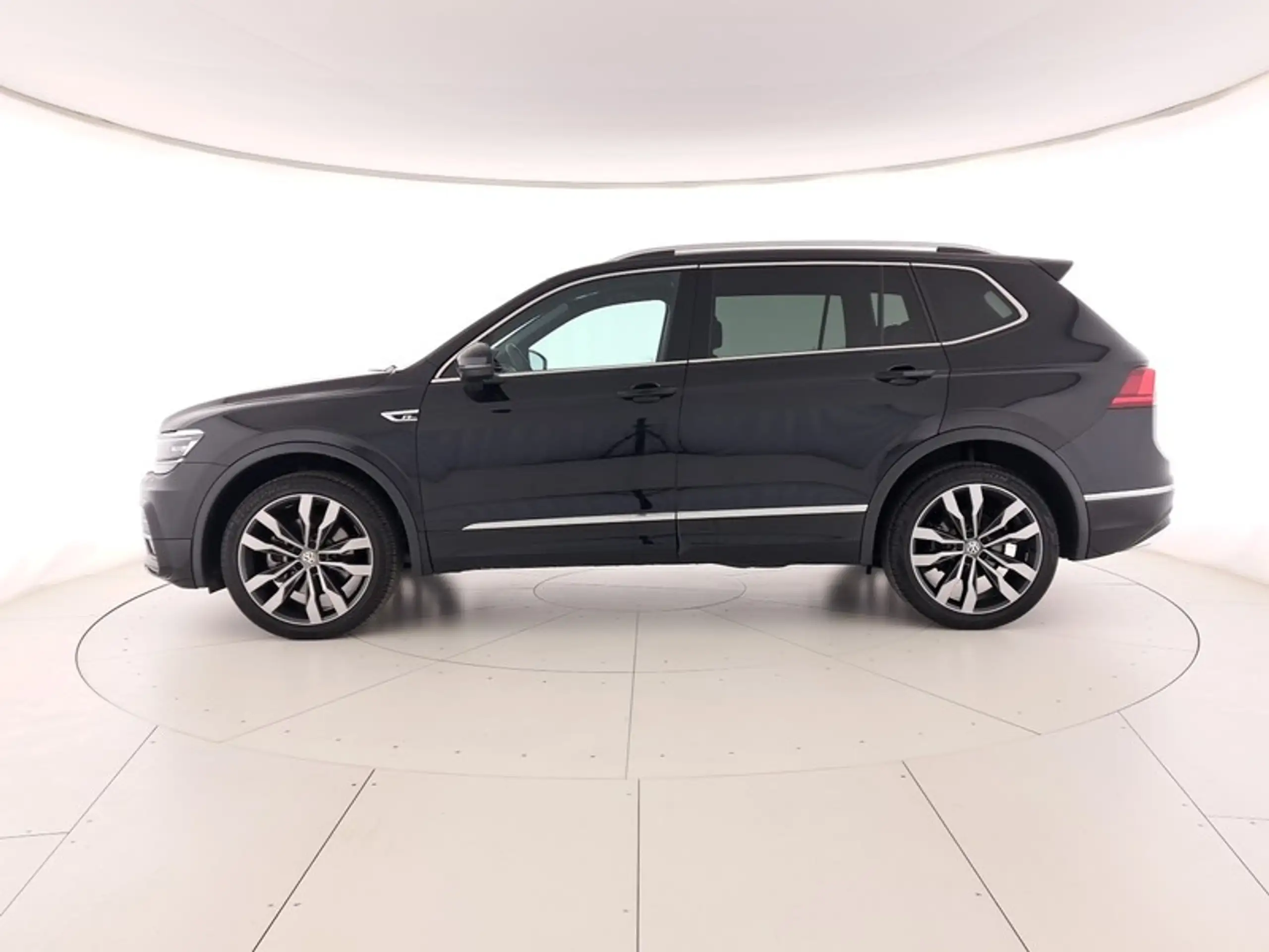 Volkswagen - Tiguan Allspace