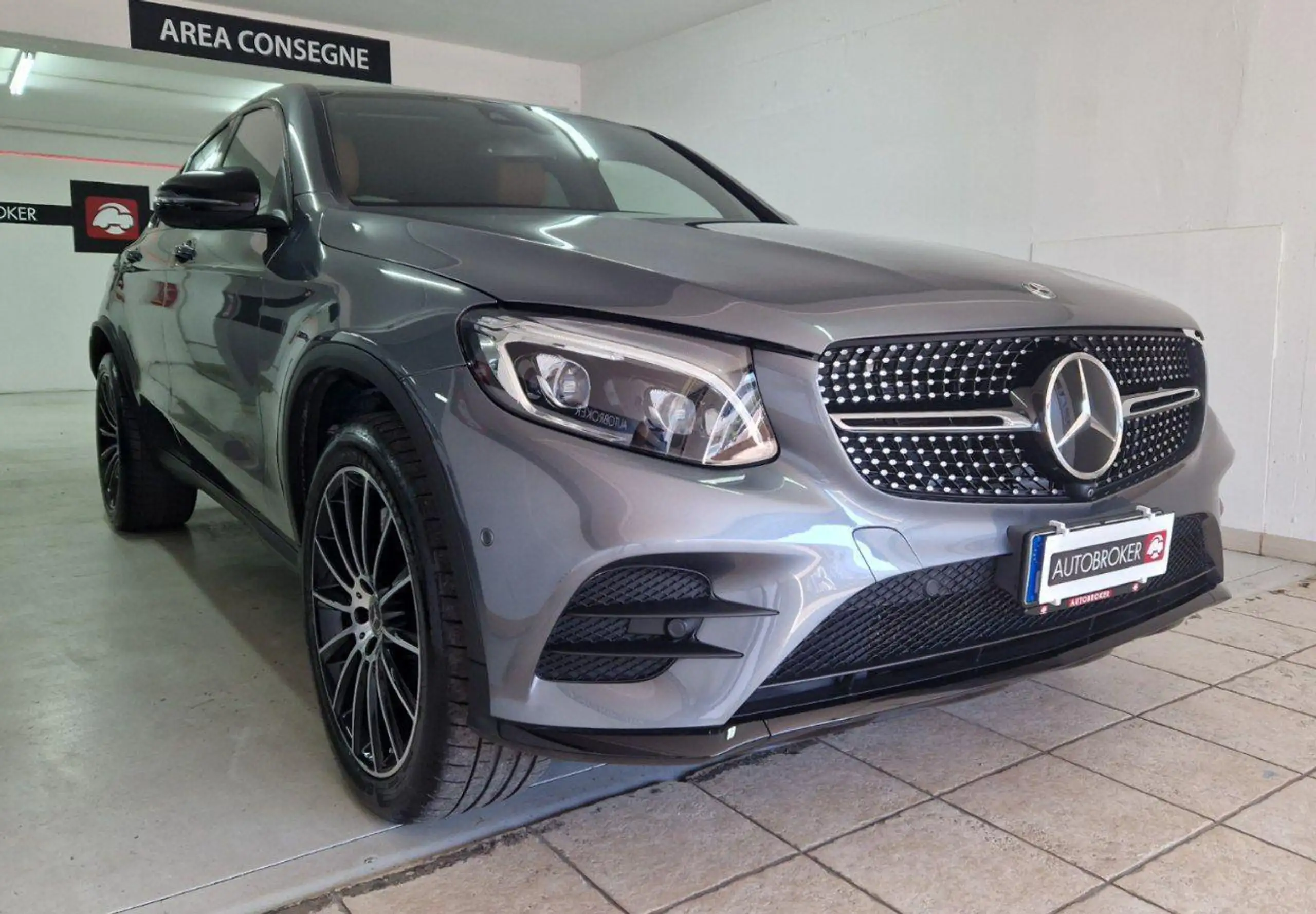 Mercedes-Benz - GLC 250