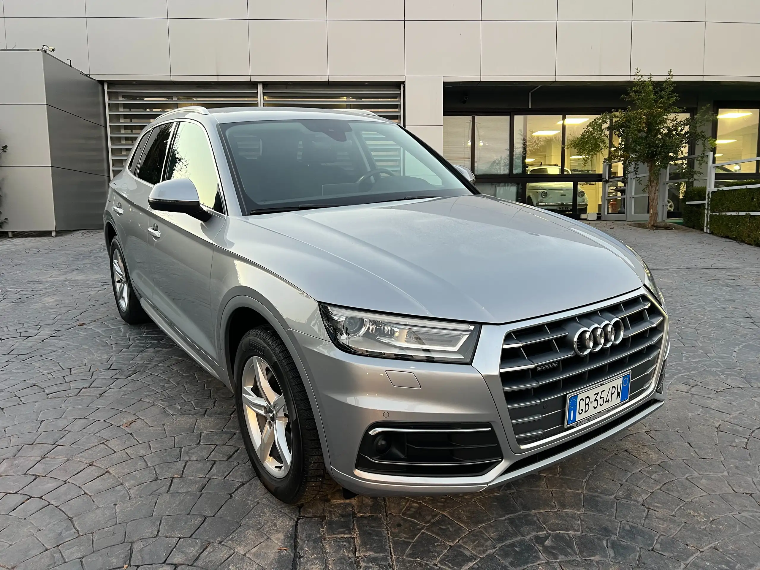 Audi - Q5