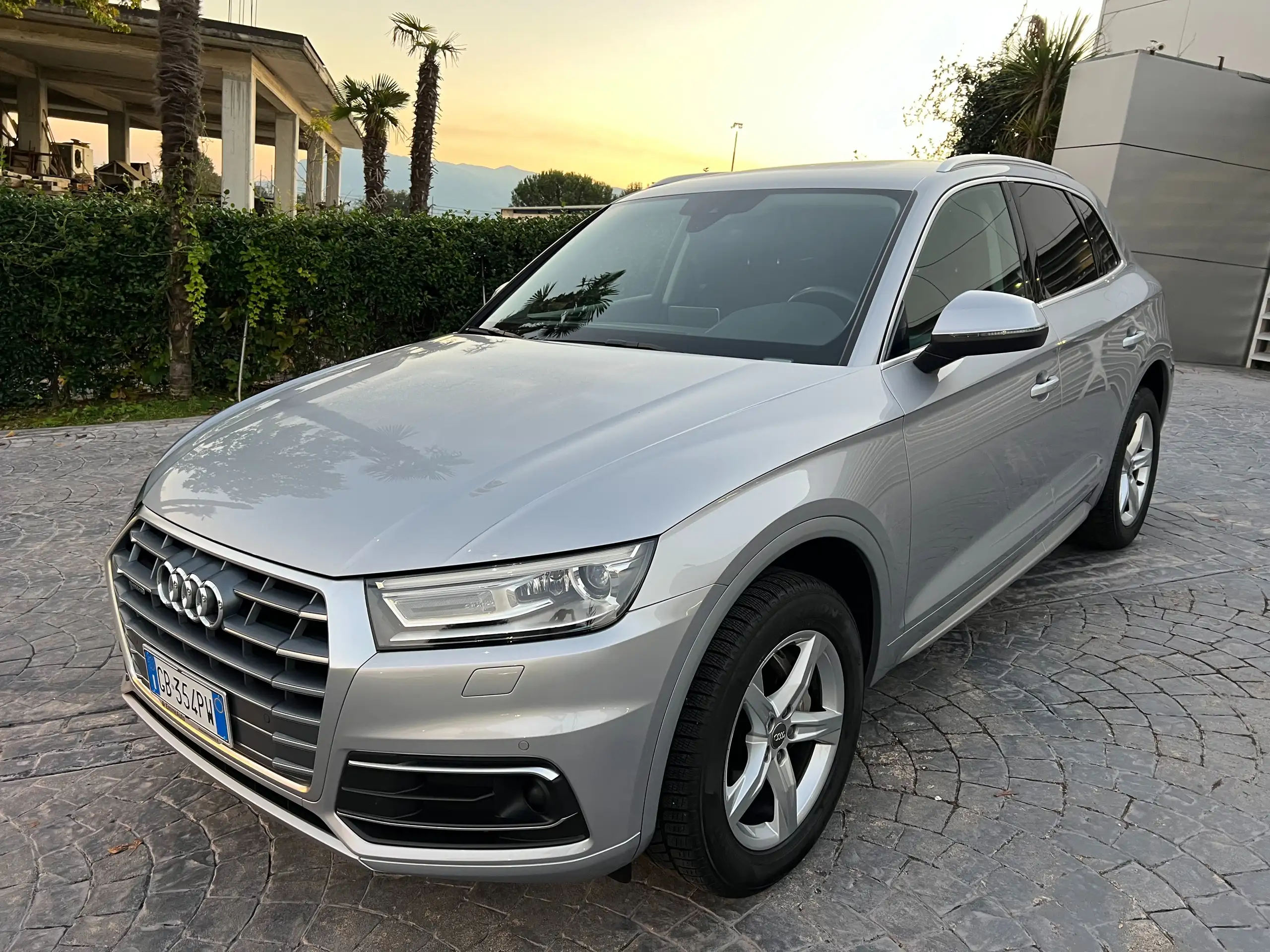 Audi - Q5