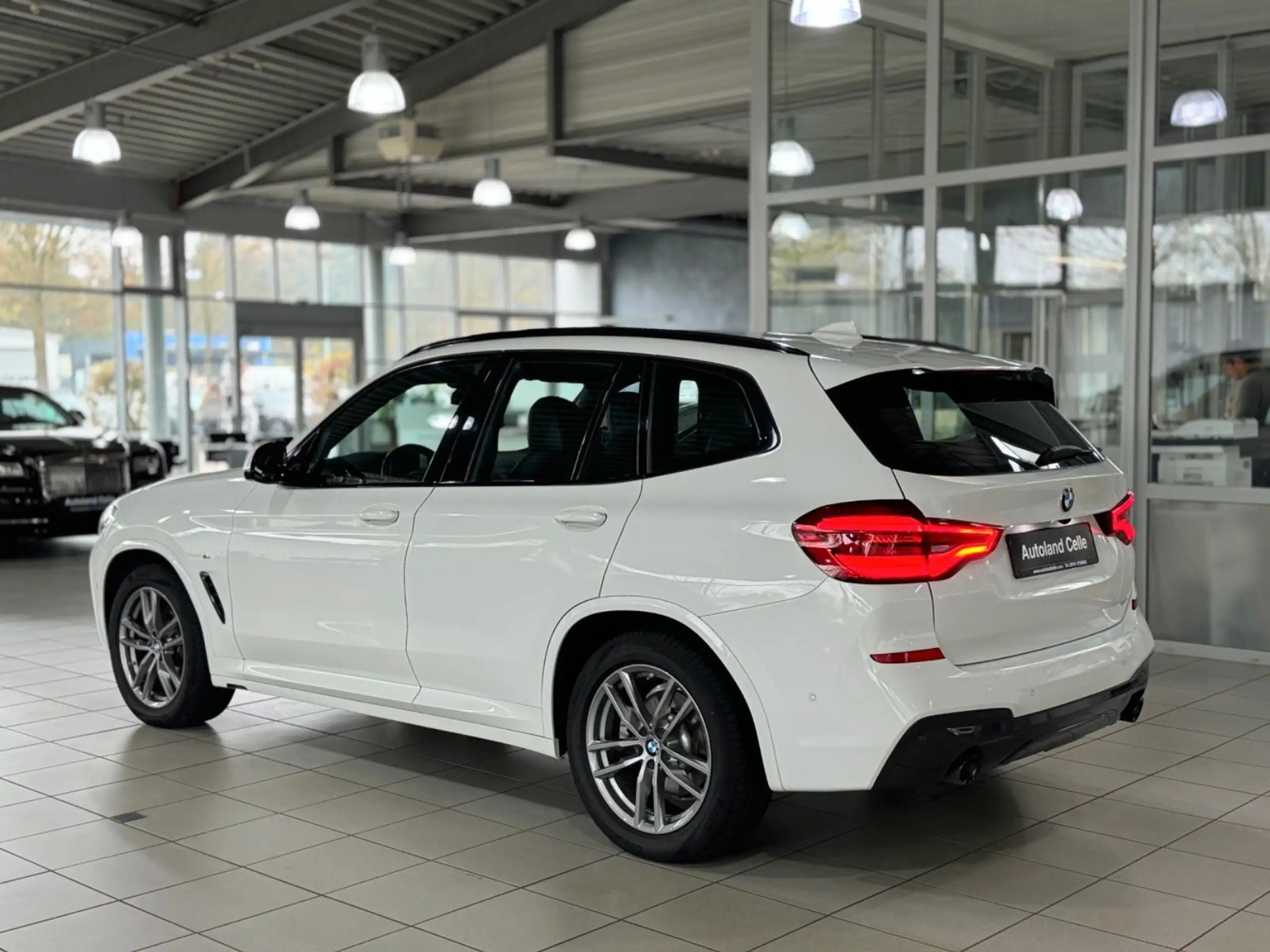 BMW - X3