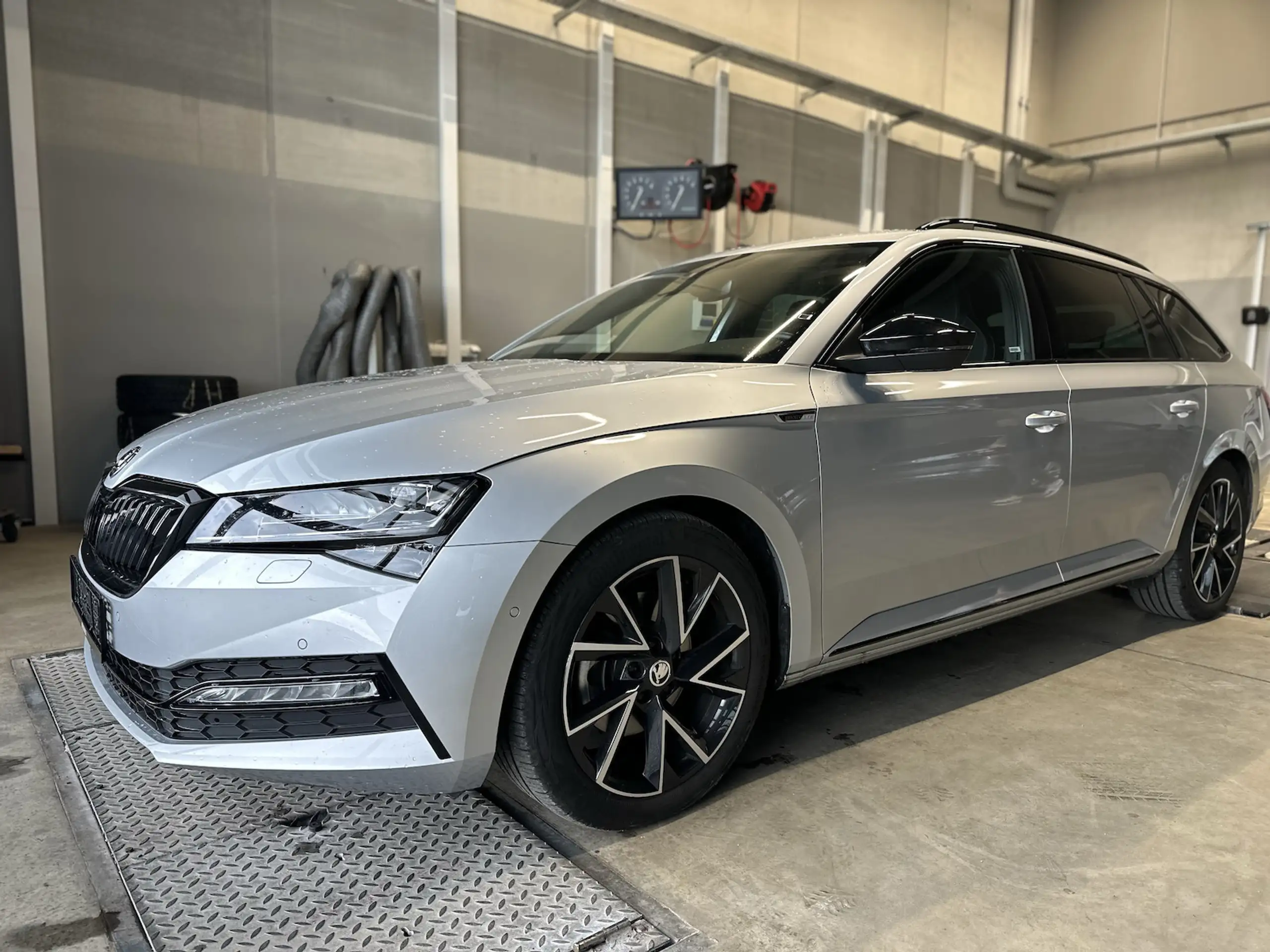 Skoda - Superb