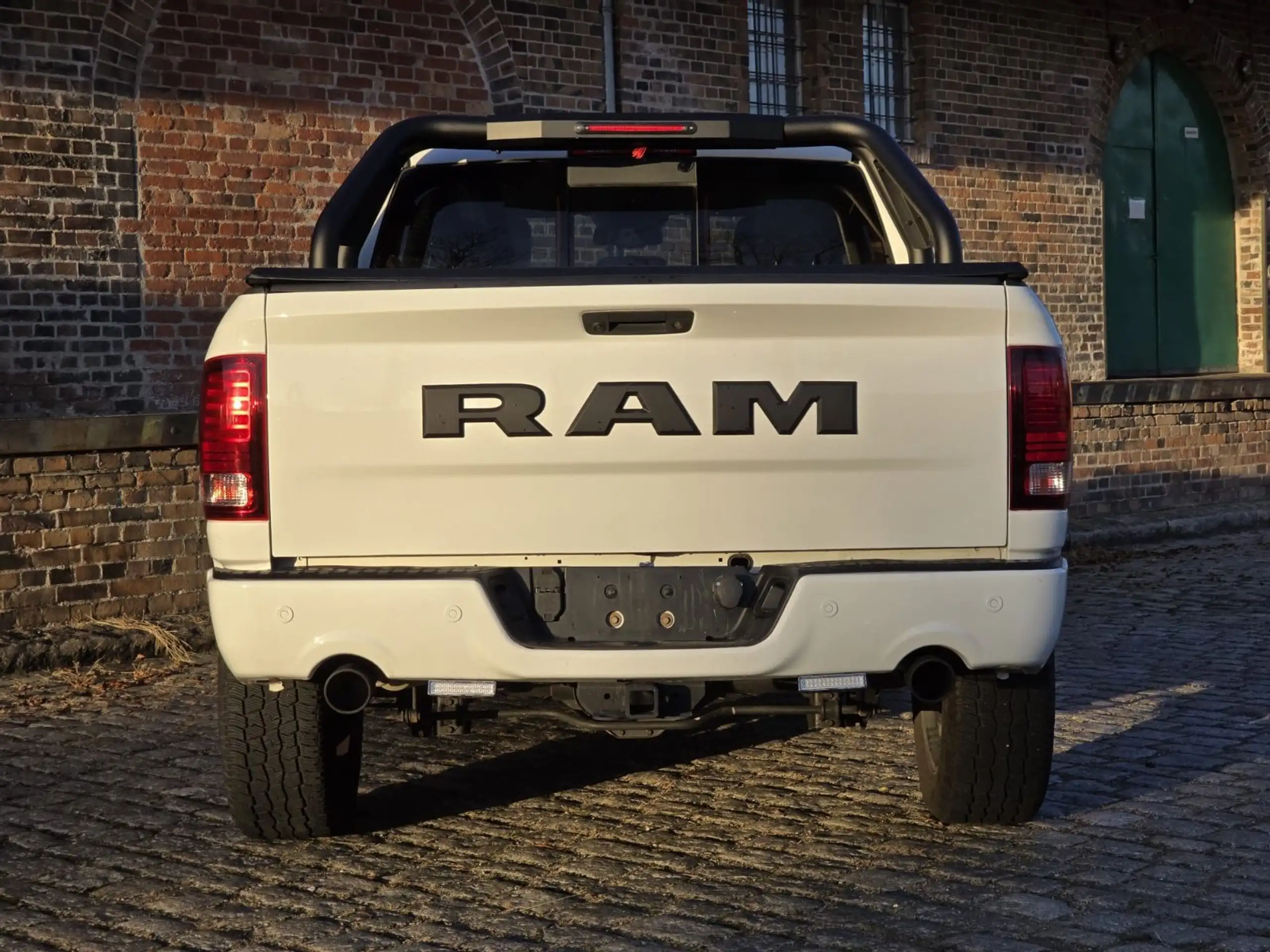 Dodge - RAM