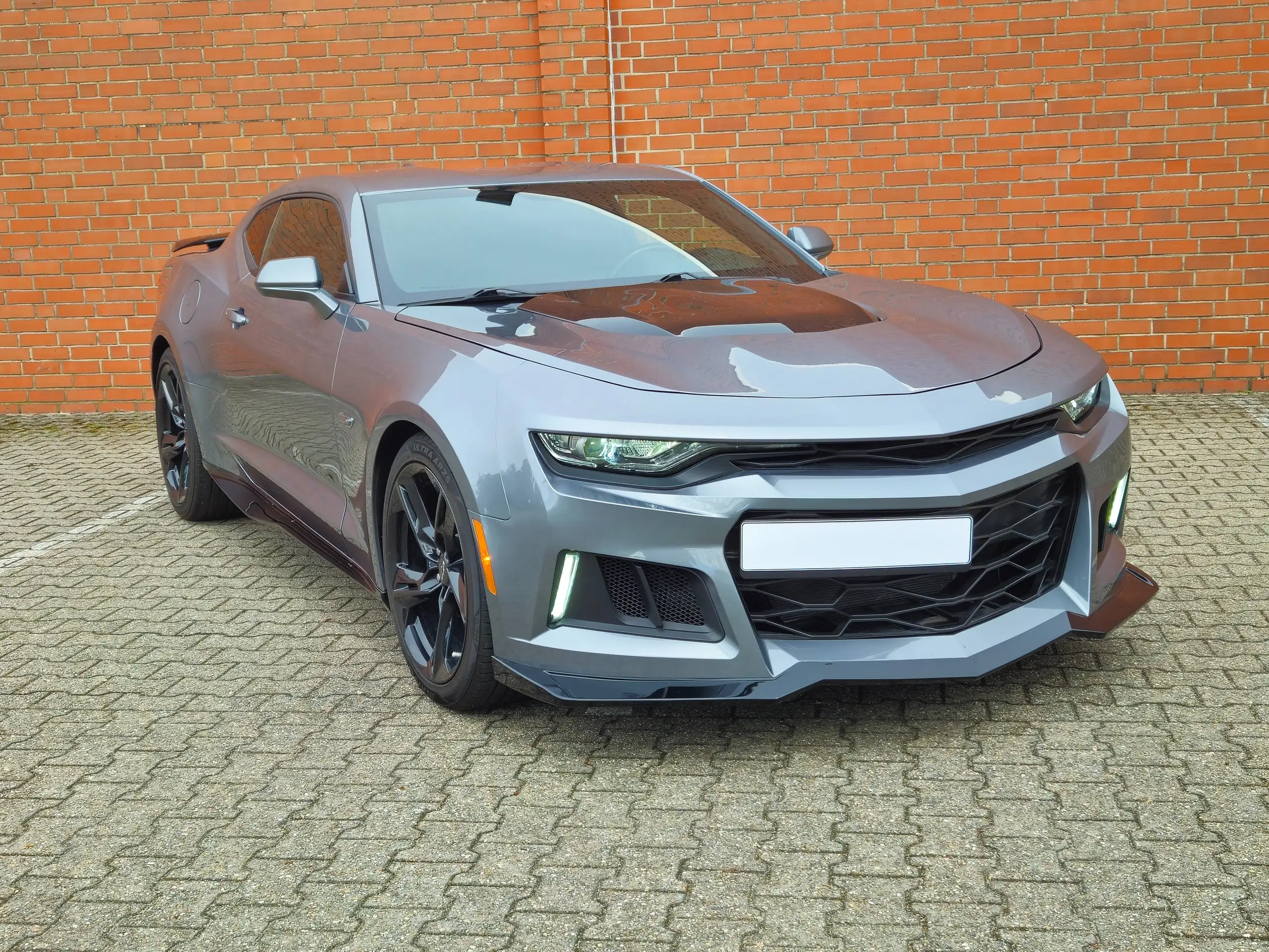 Chevrolet - Camaro