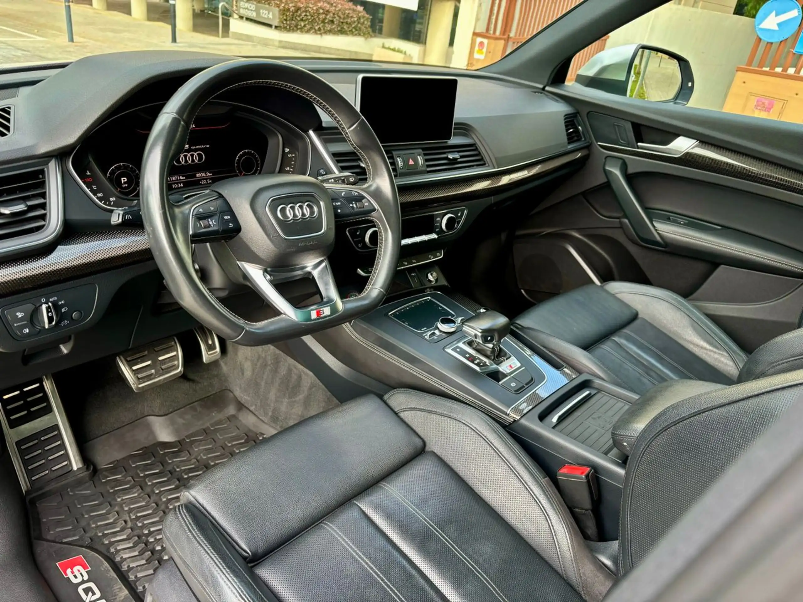 Audi - SQ5