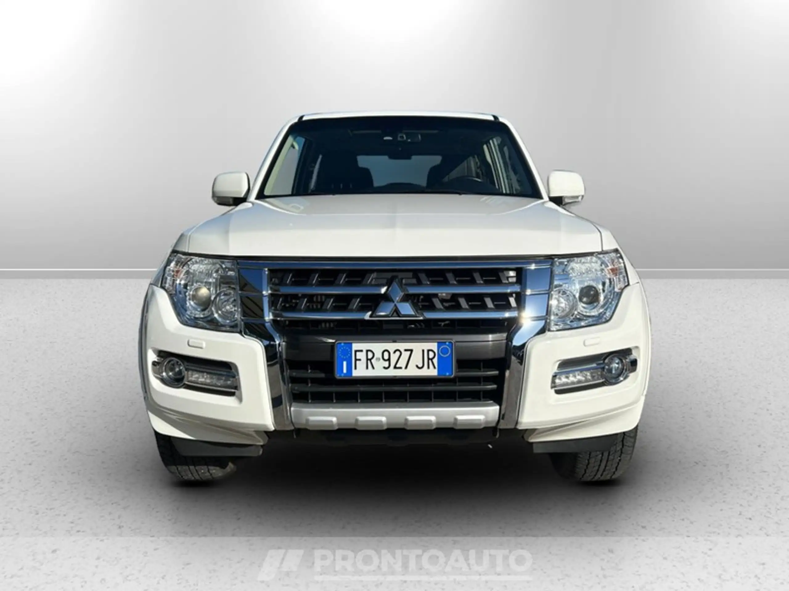 Mitsubishi - Pajero