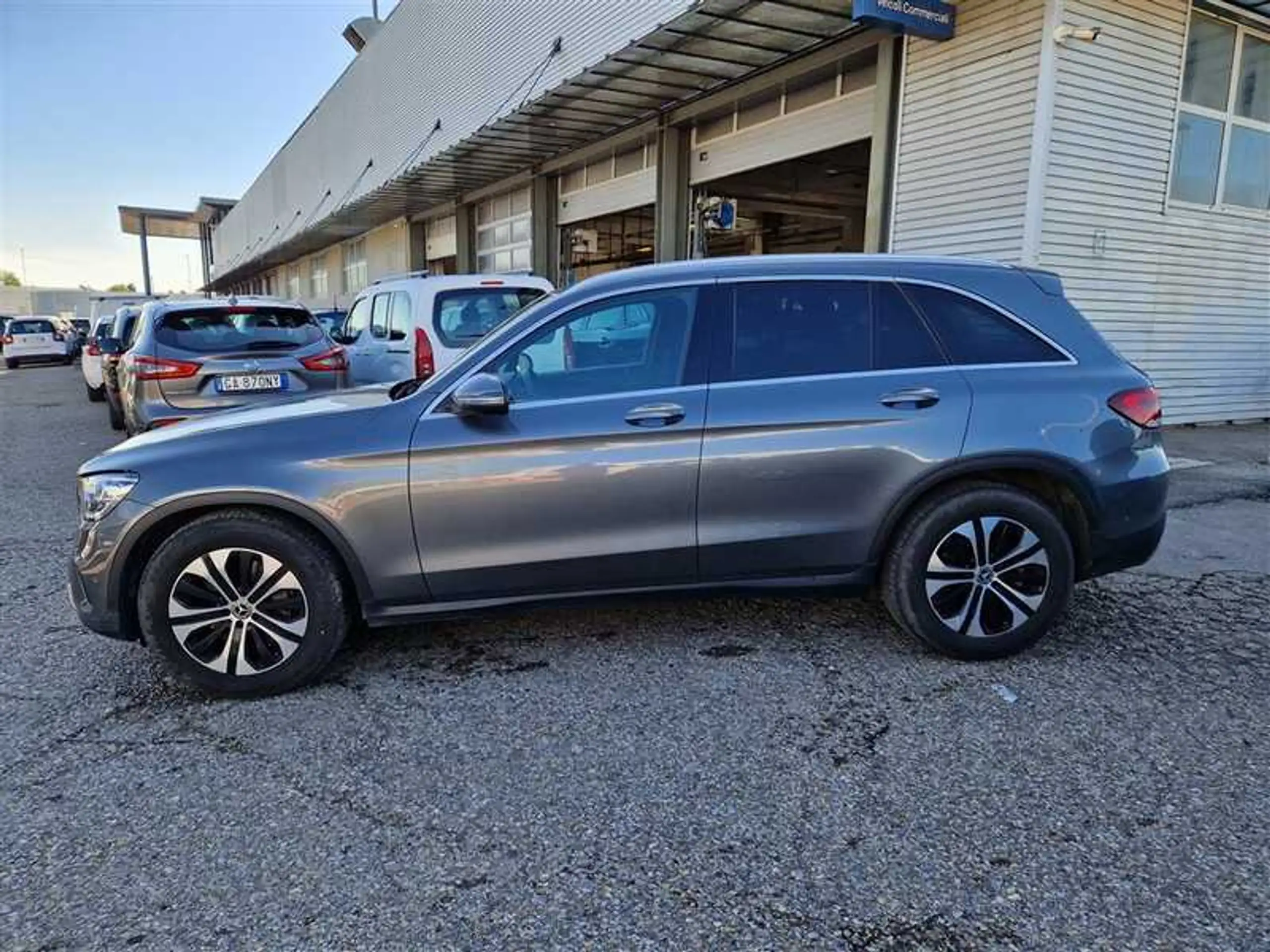 Mercedes-Benz GLC 220 2021