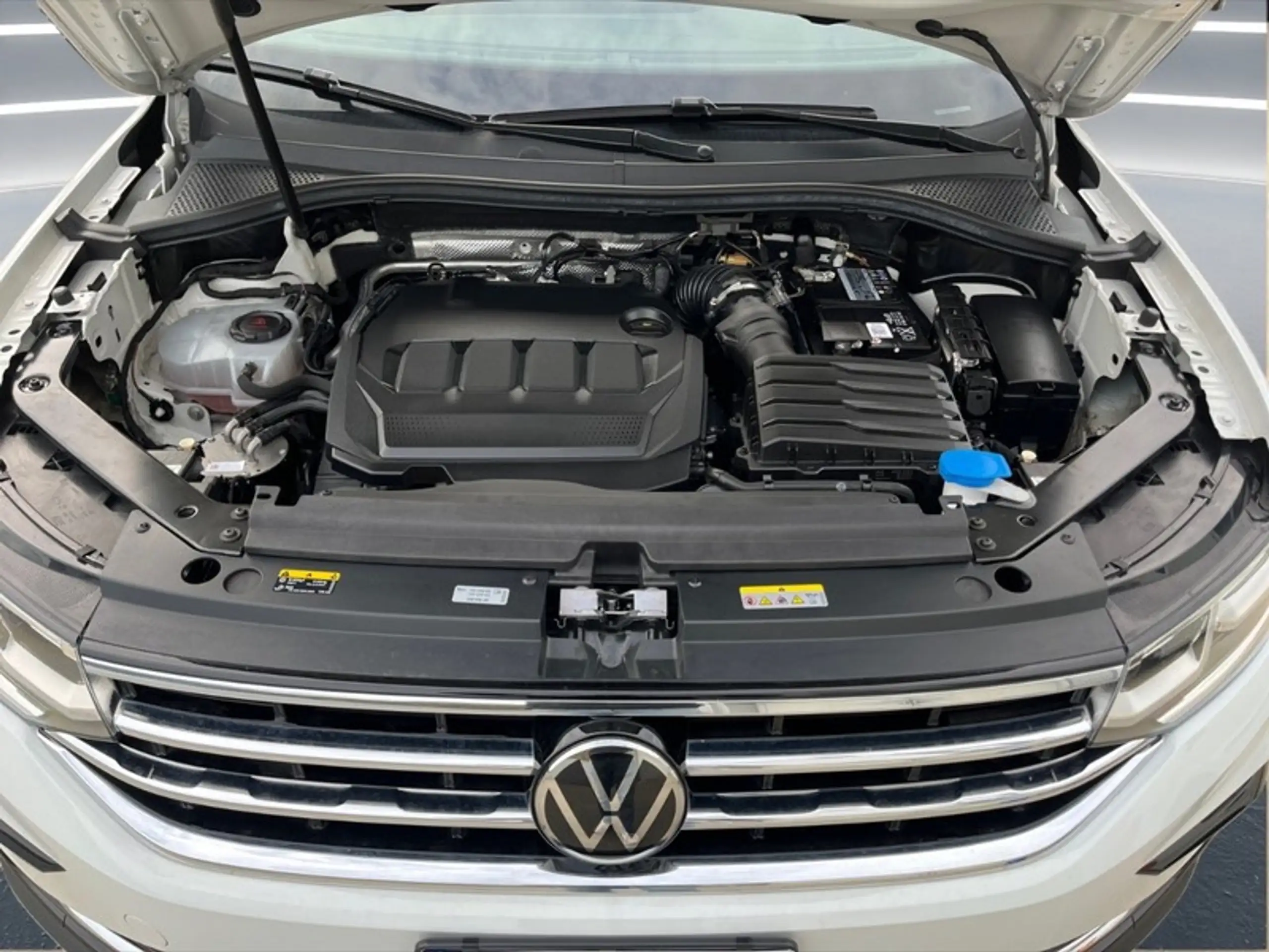 Volkswagen - Tiguan