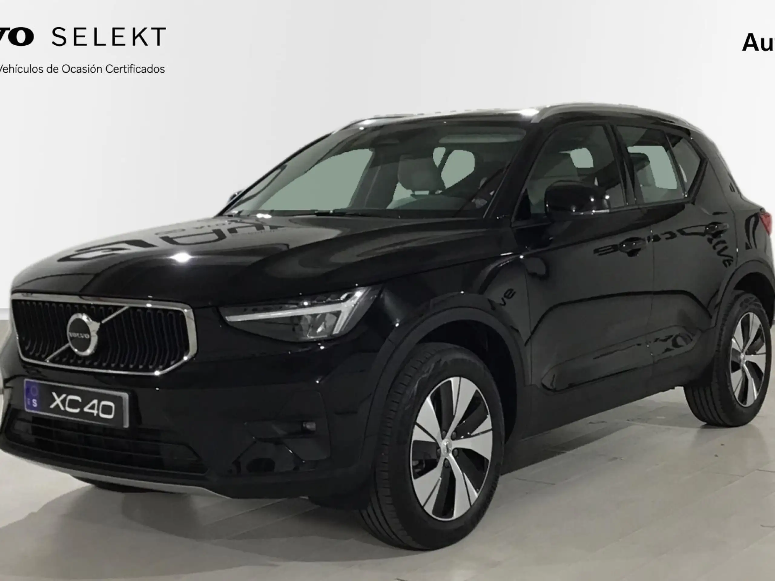 Volvo XC40 2024