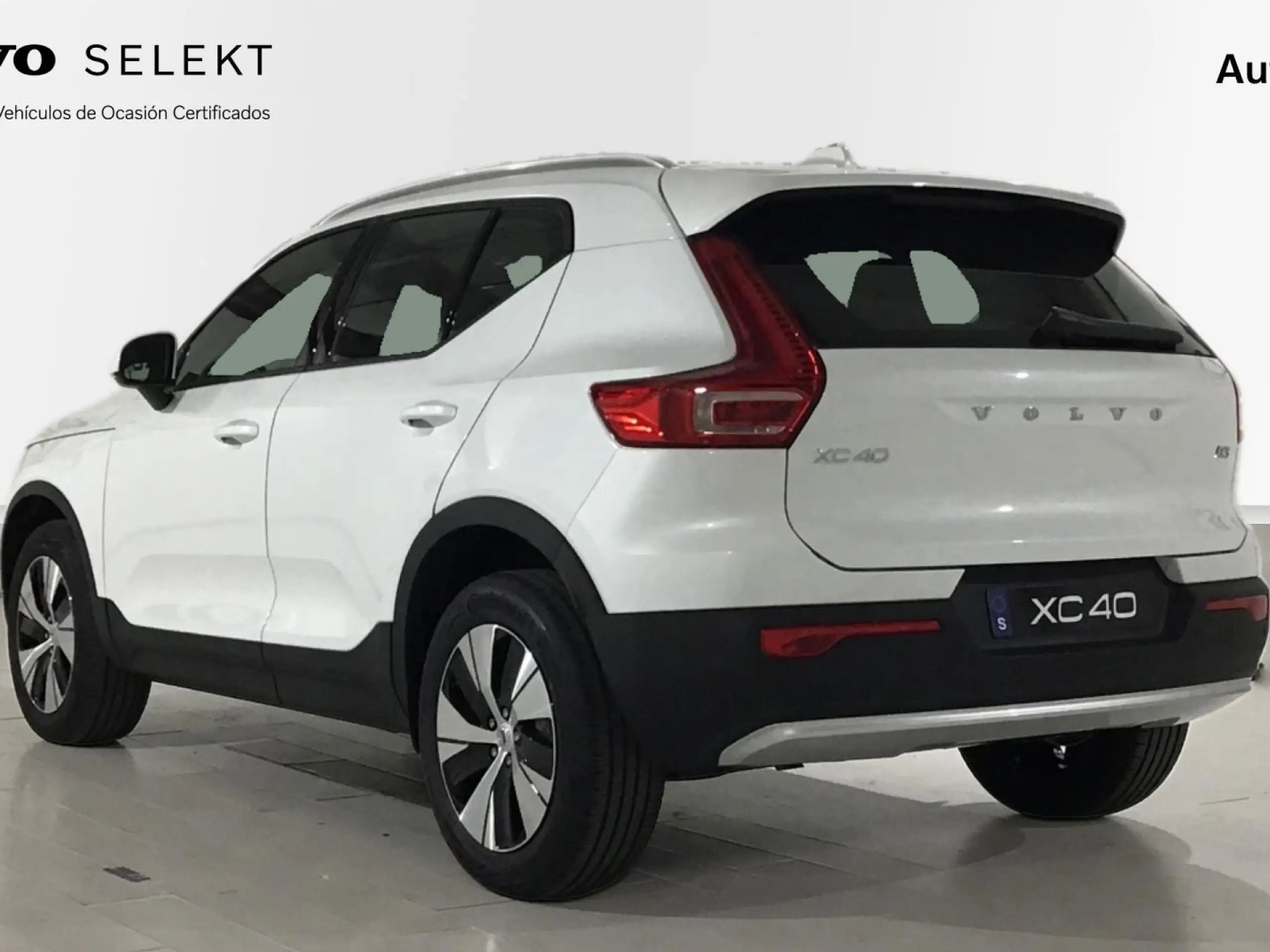 Volvo - XC40