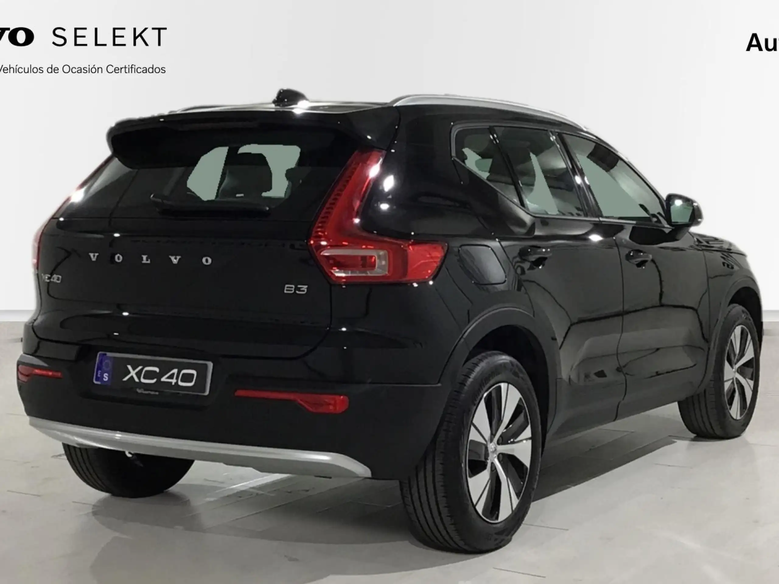 Volvo - XC40