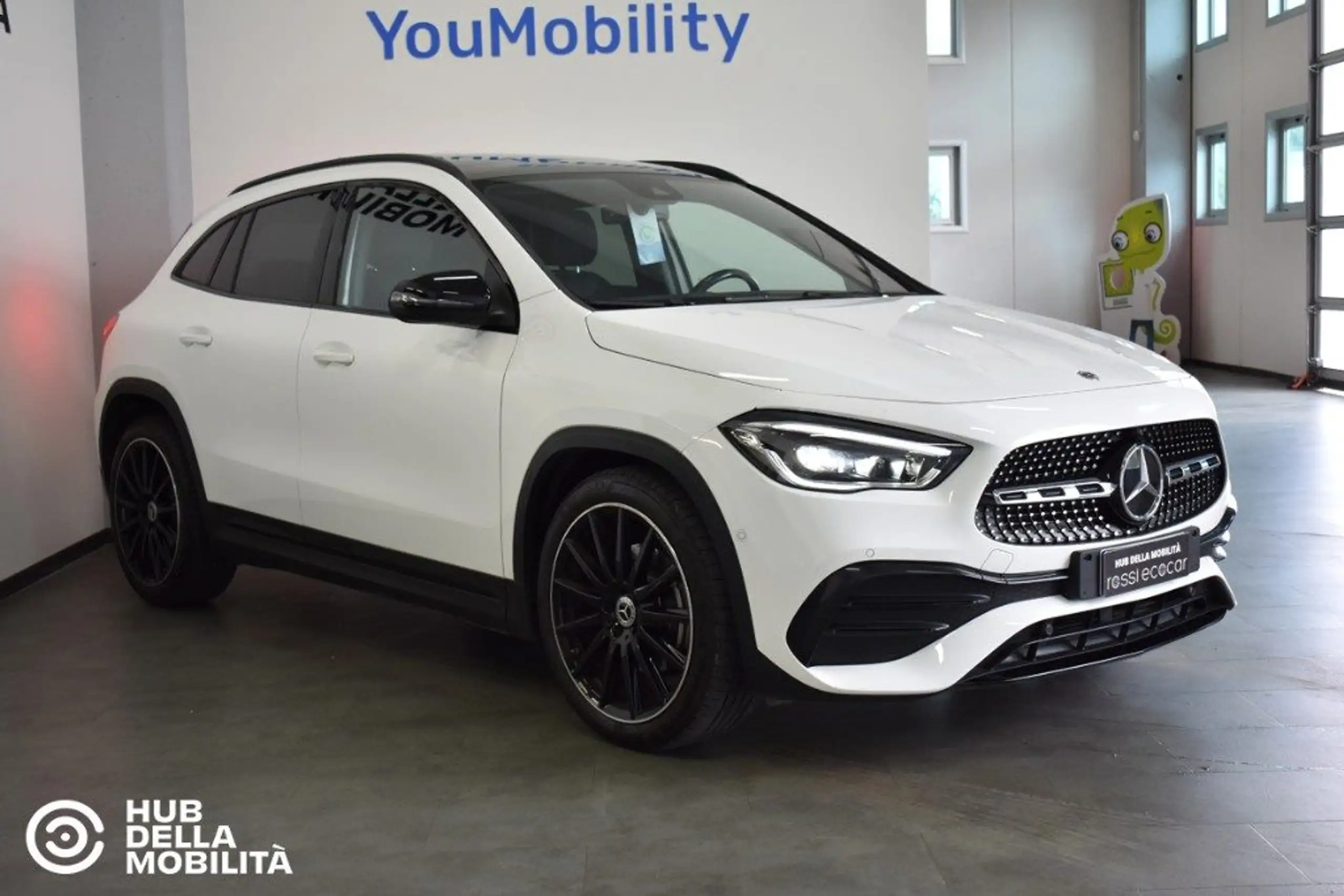 Mercedes-Benz - GLA 200