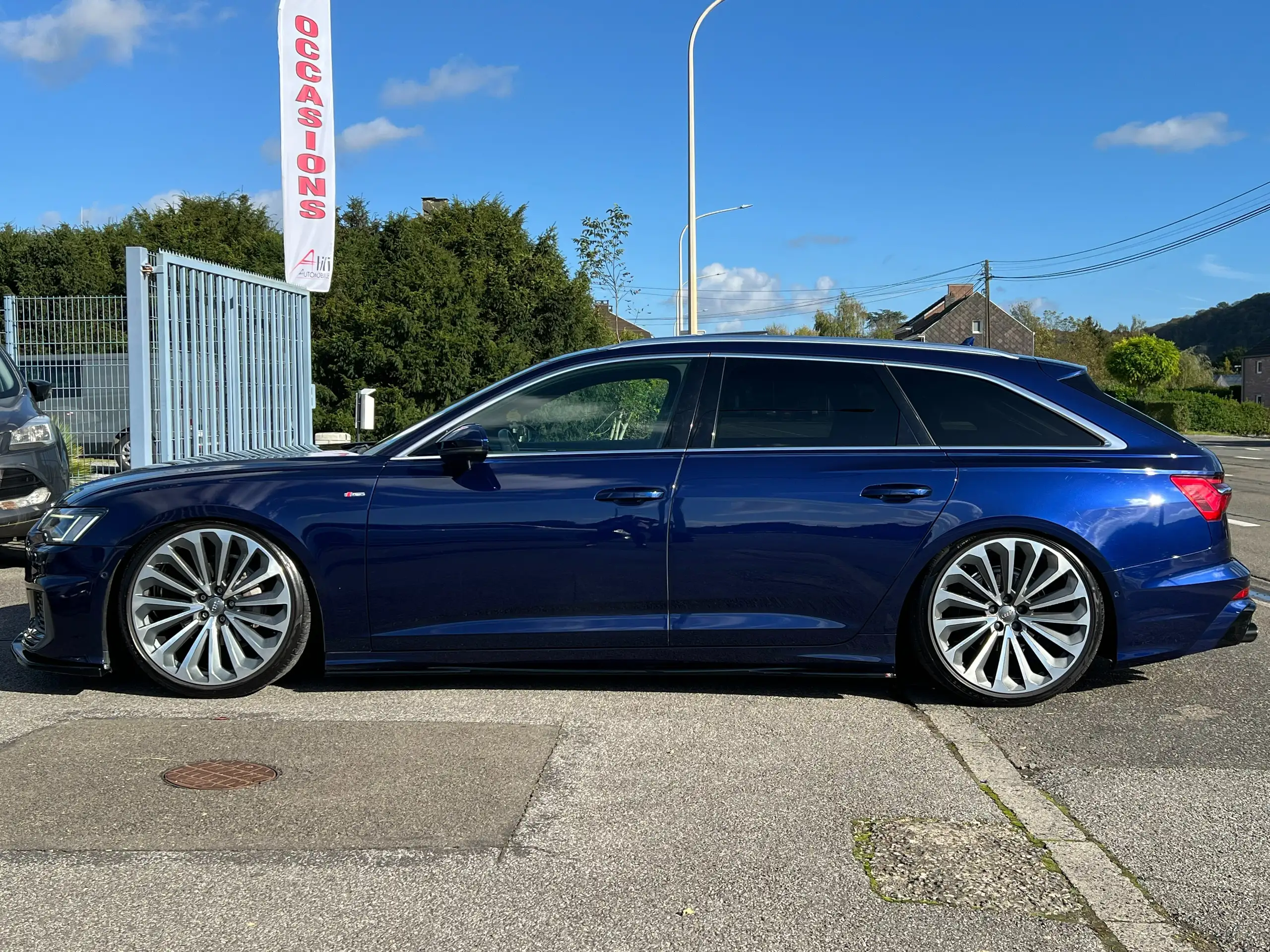 Audi - A6