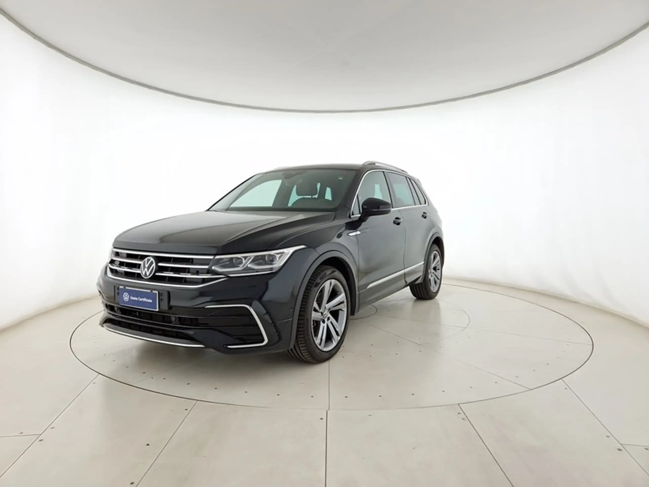 Volkswagen - Tiguan