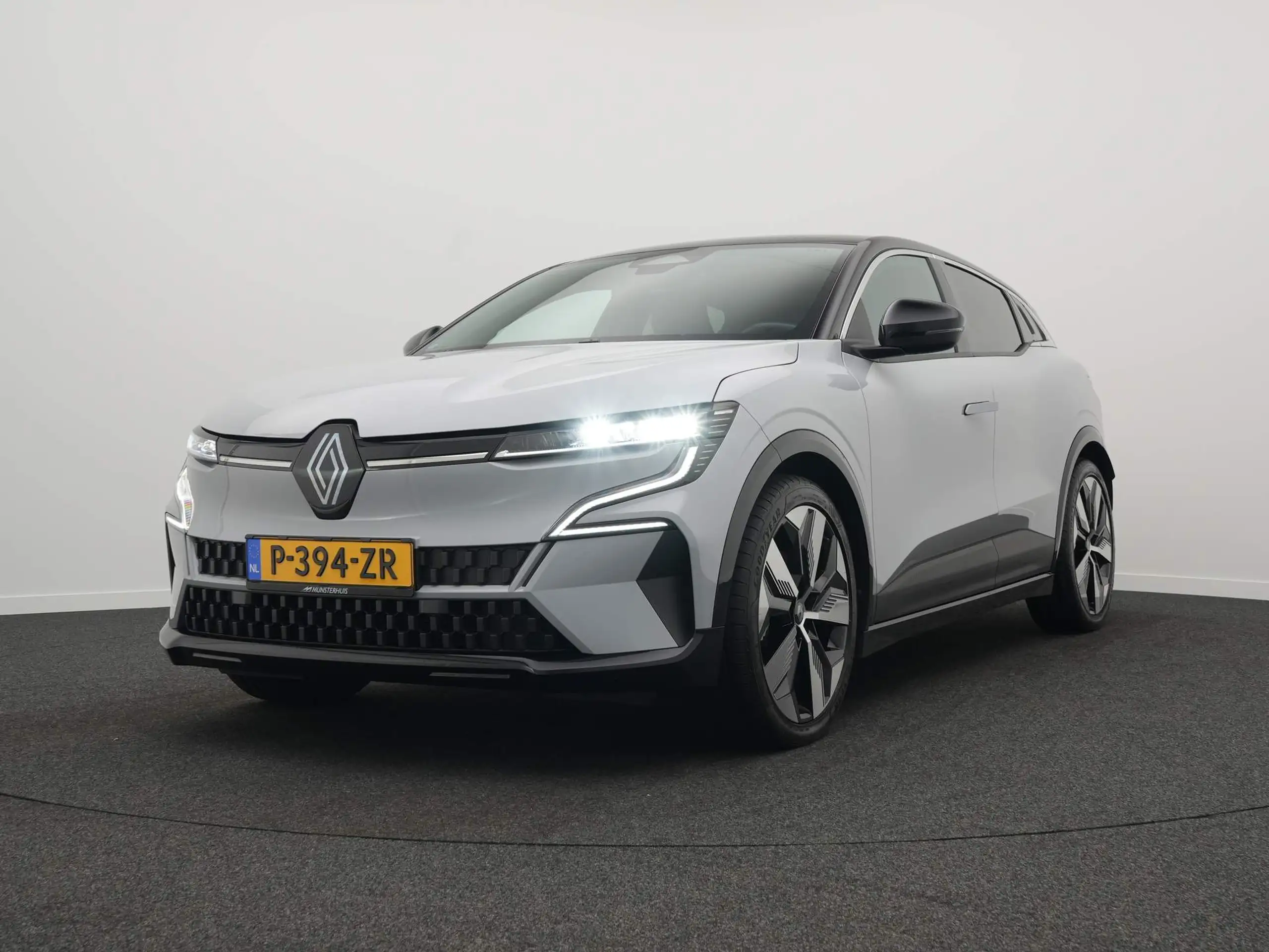 Renault - Megane E-Tech