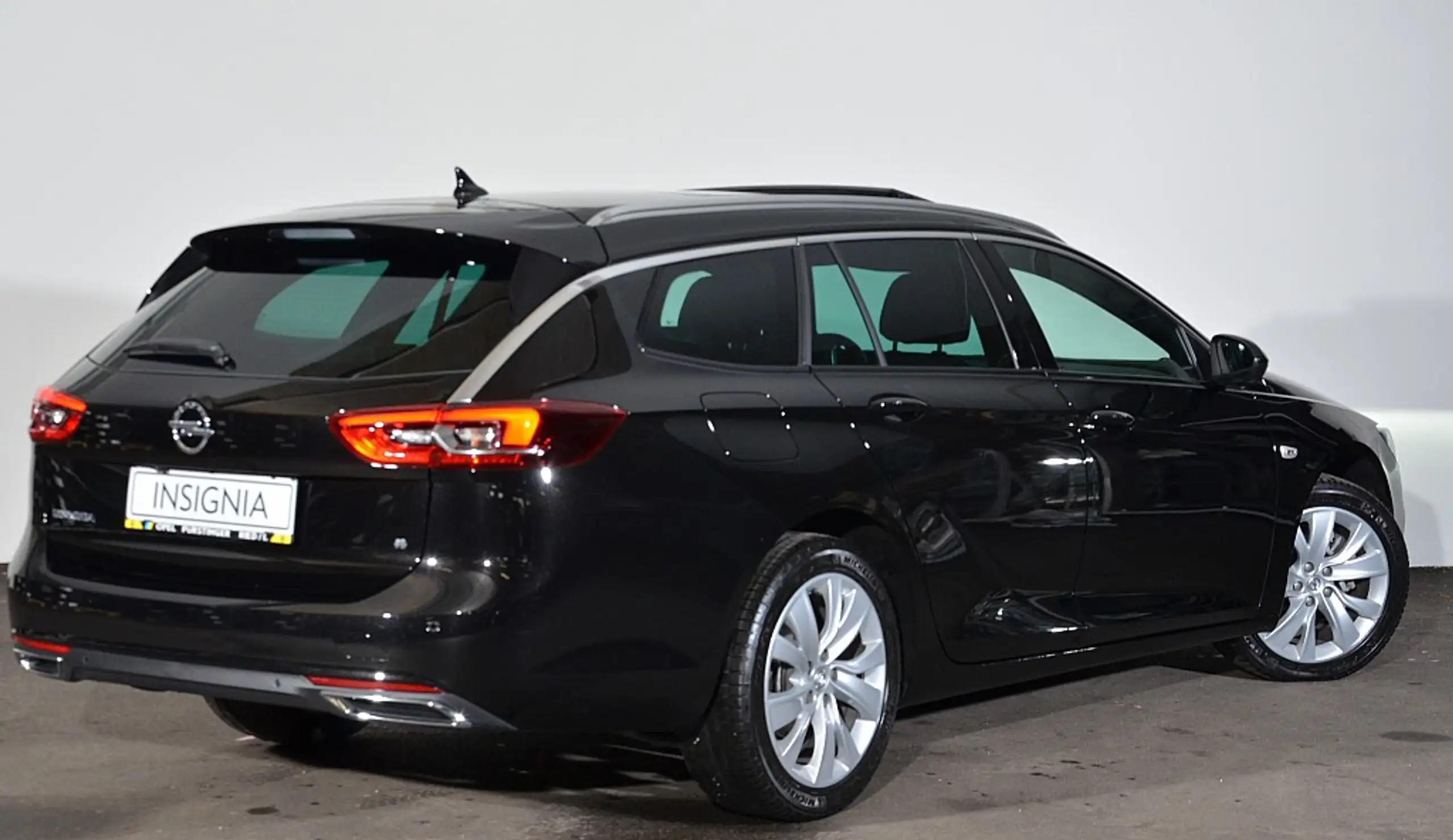 Opel - Insignia