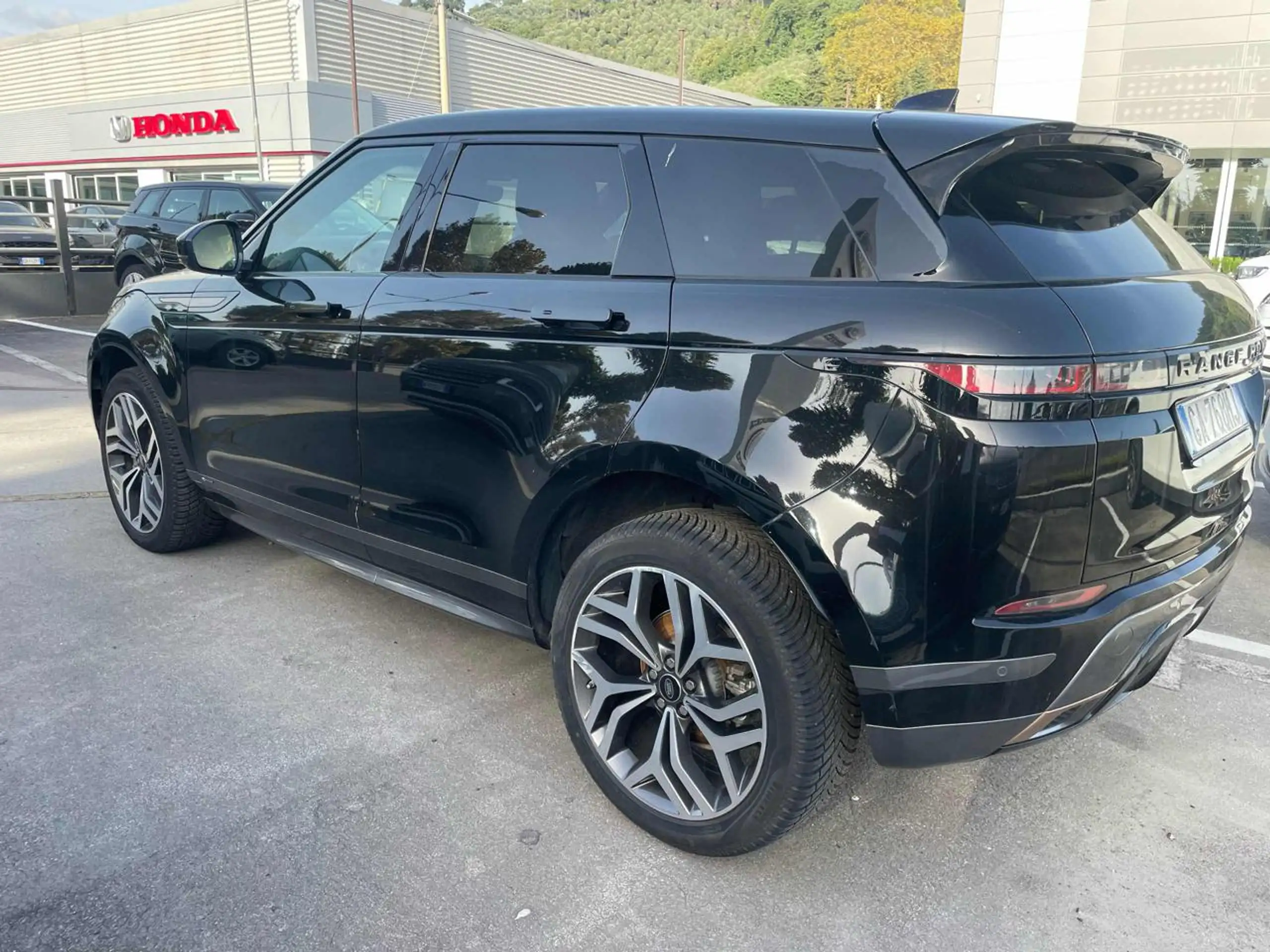 Land Rover - Range Rover Evoque