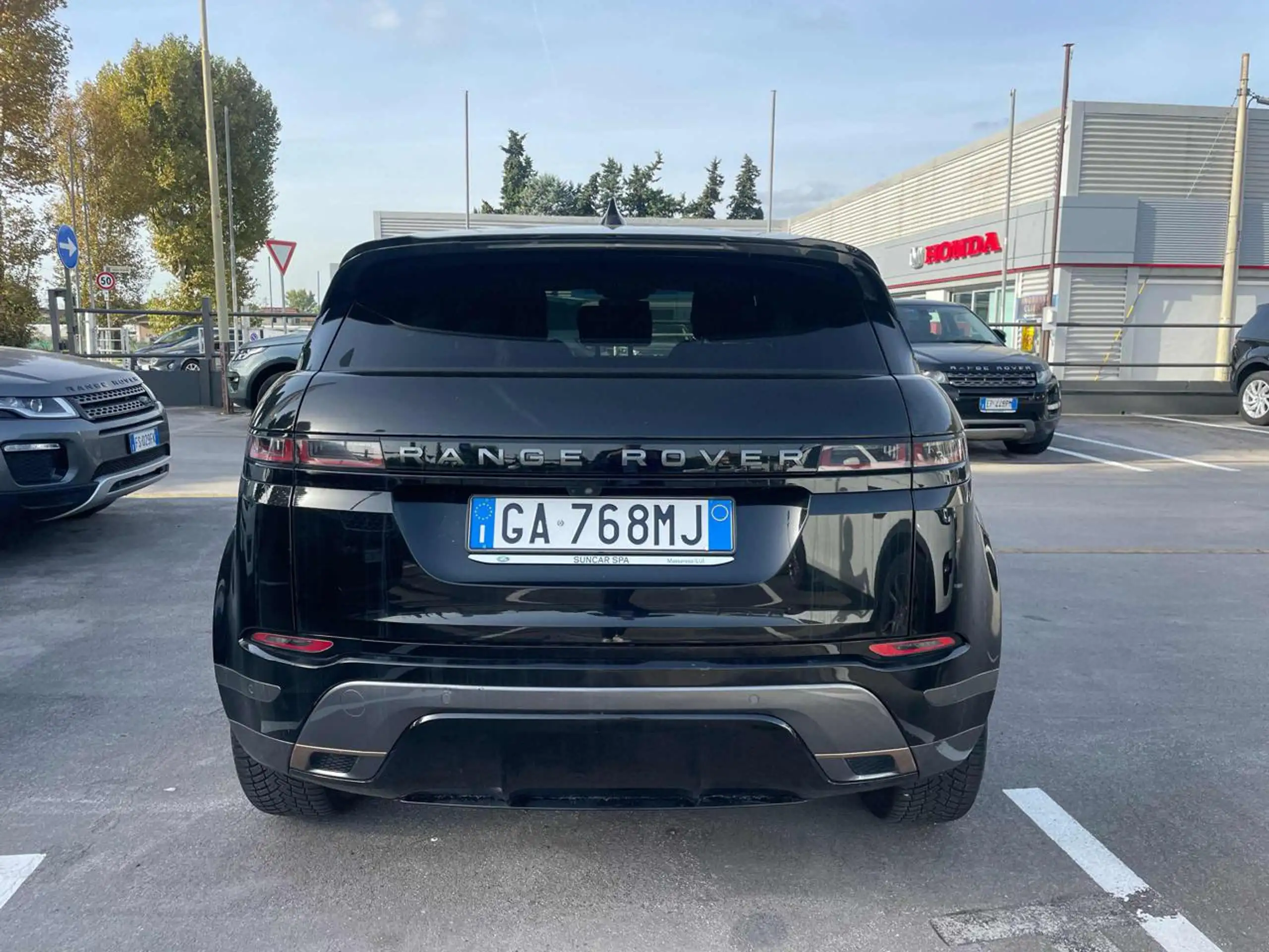 Land Rover - Range Rover Evoque