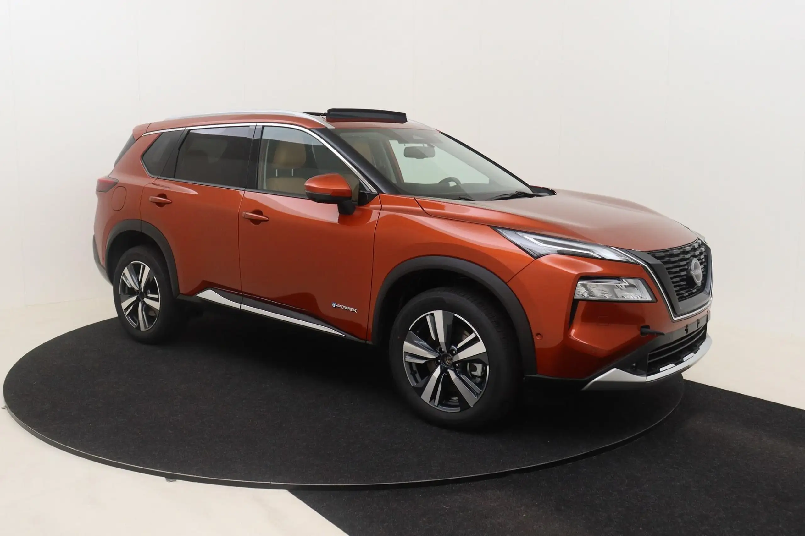 Nissan - X-Trail