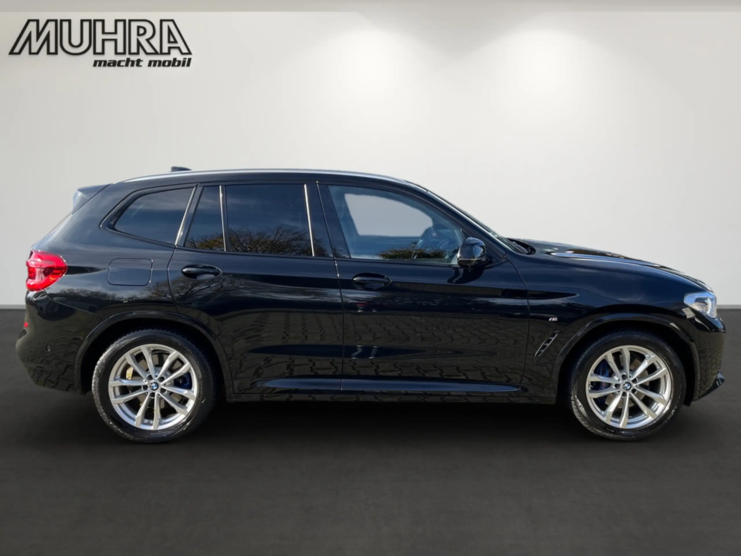 BMW - X3