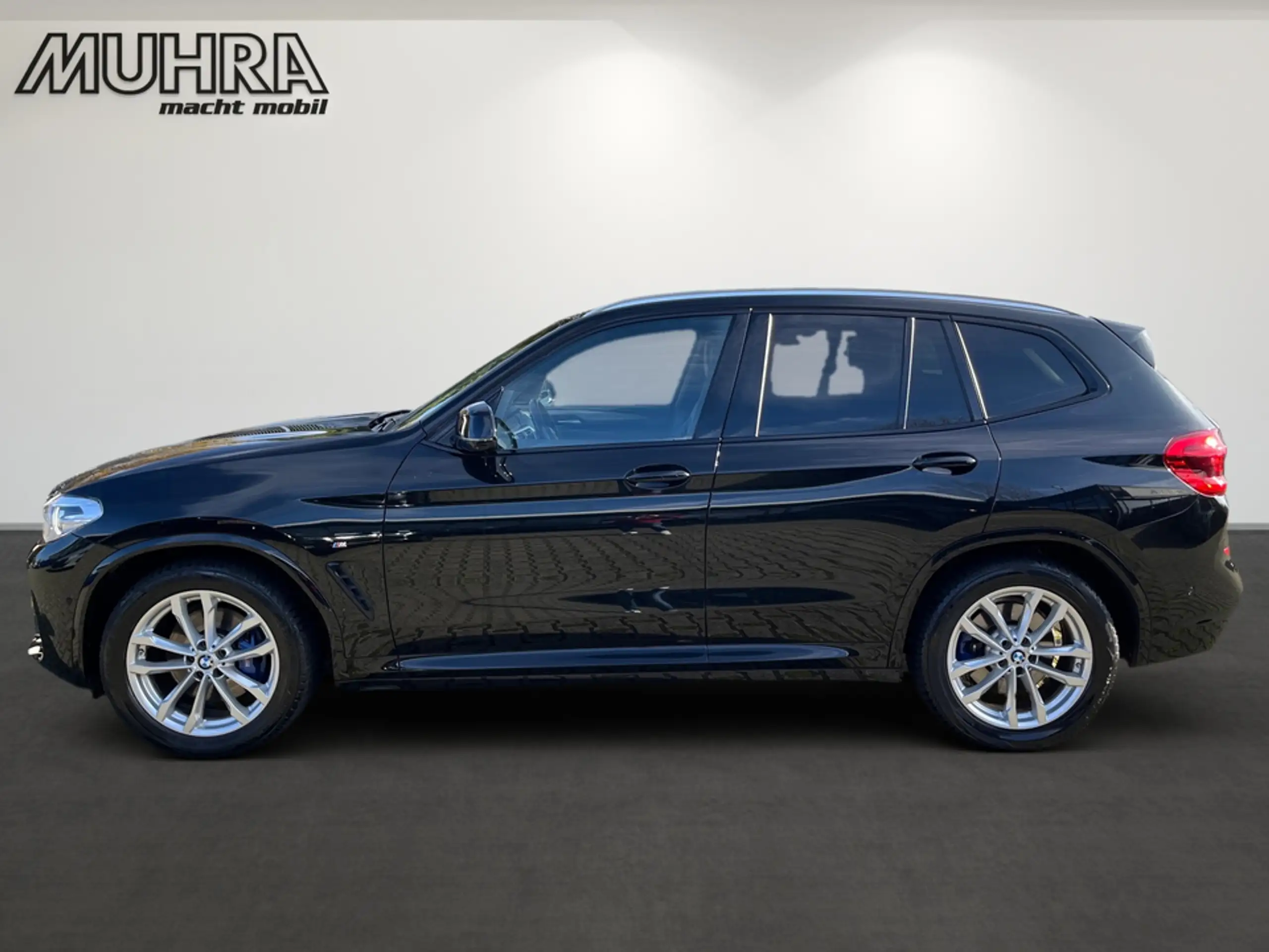 BMW - X3